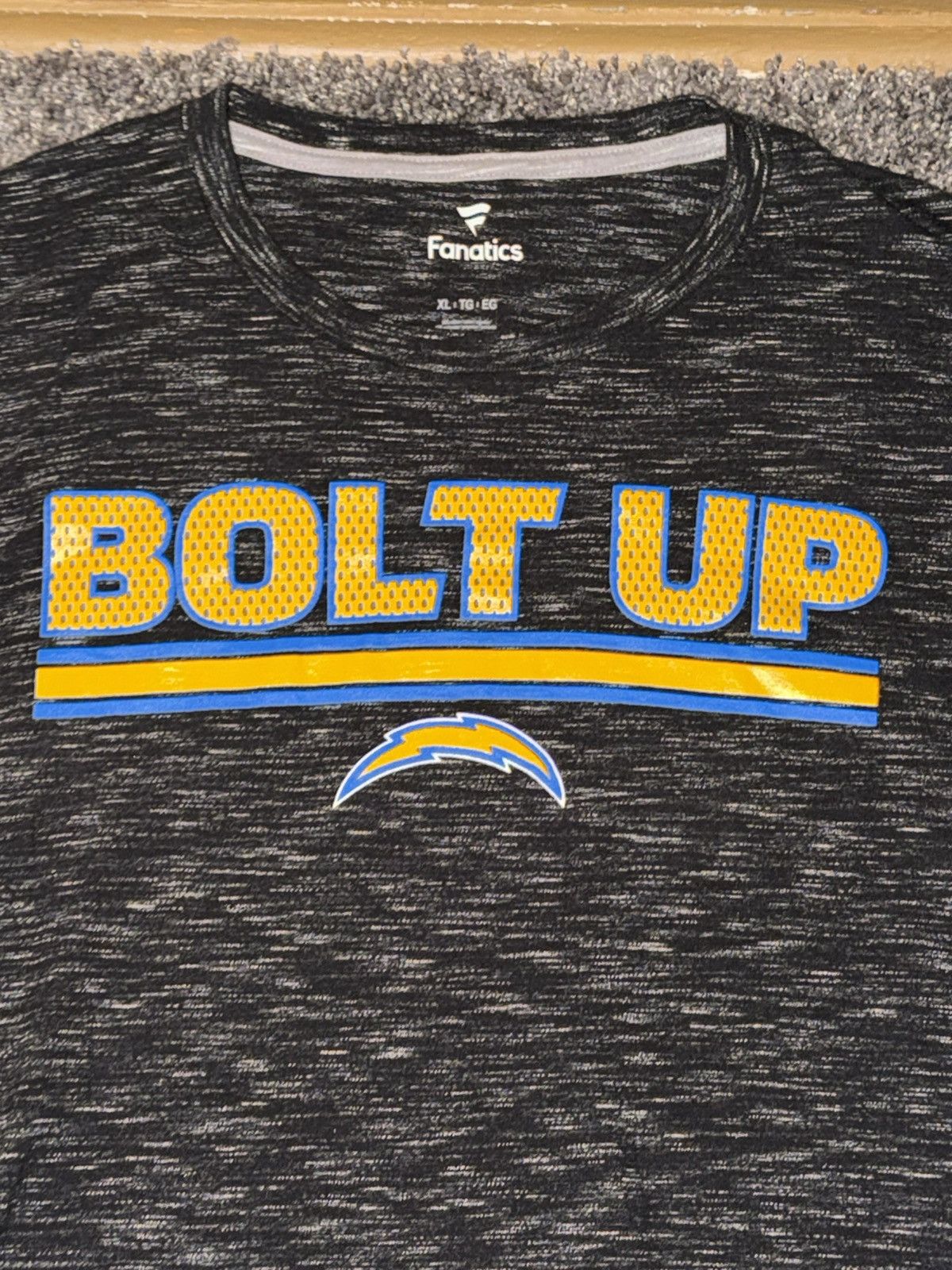 NFL Fanatics NFL Los Angeles Chargers Bolt Up Long Sleeve XL Size US XL / EU 56 / 4 - 22 Thumbnail