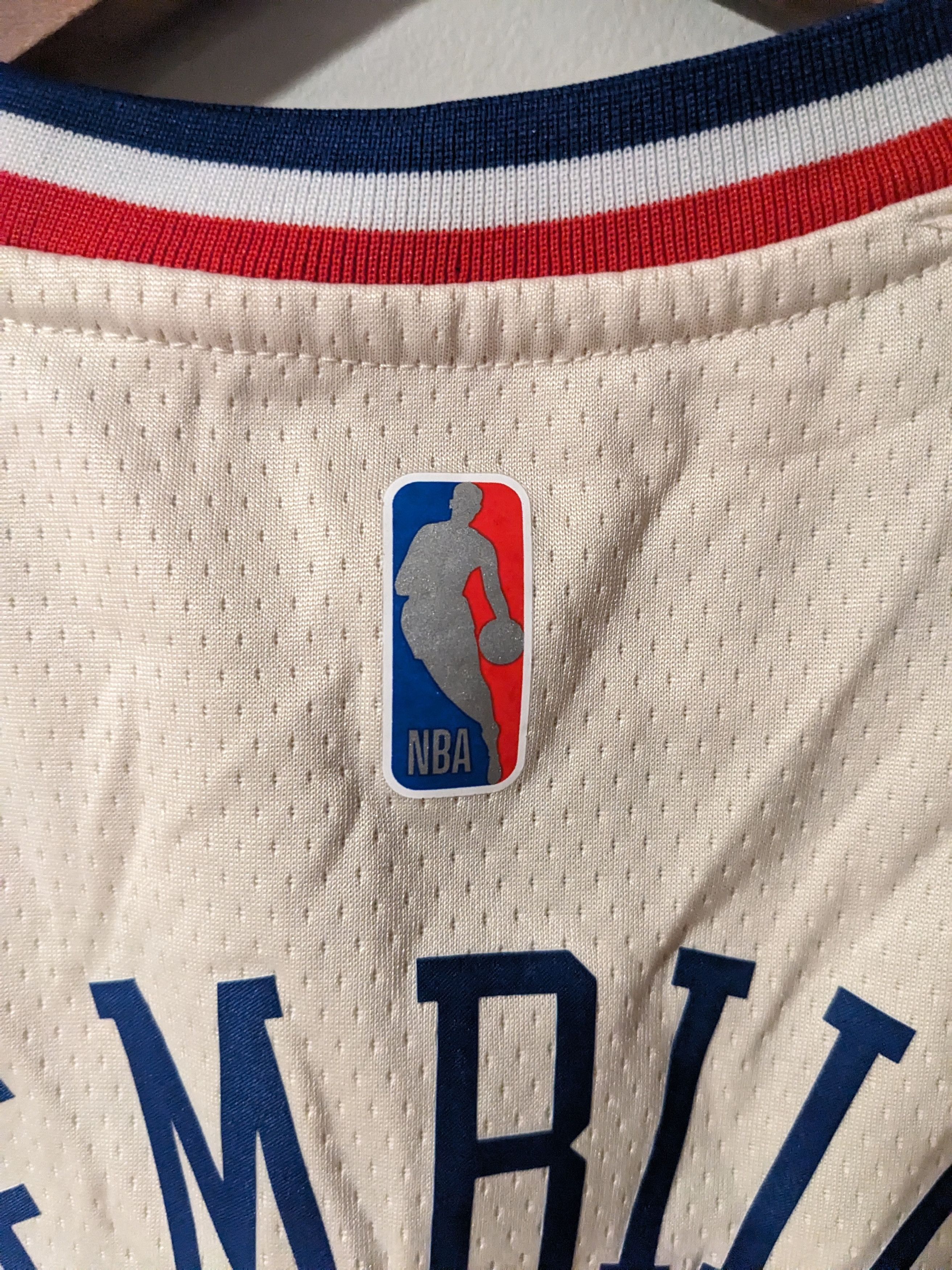 NBA × Nike Philadelphia 76ers Joel Embiid Nike NBA Kids Small Jersey Size US S / EU 44-46 / 1 - 3 Thumbnail