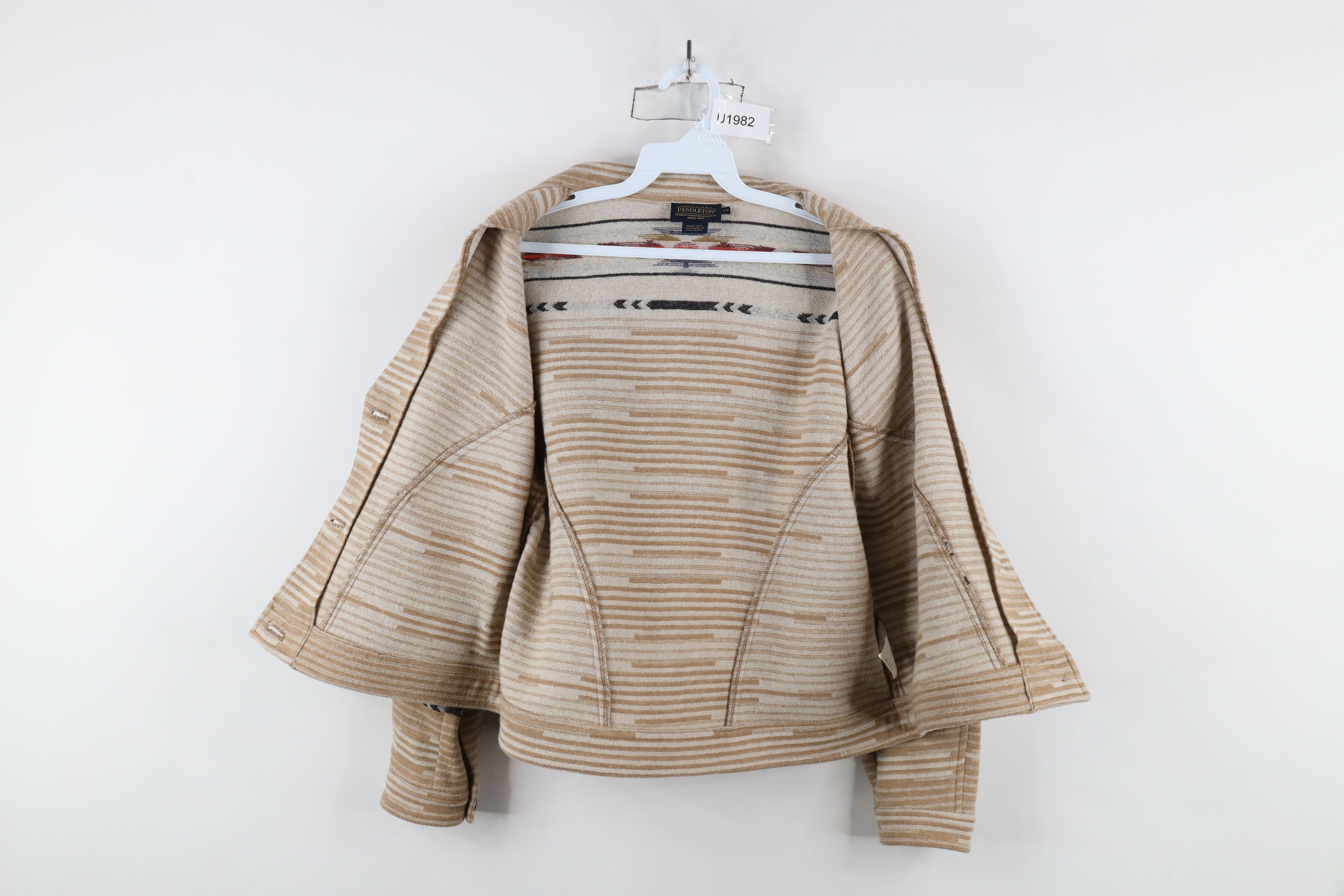 Pendleton × Vintage Vintage Pendleton Striped Southwestern Button Blazer Jacket Size XS / US 0-2 / IT 36-38 - 8 Thumbnail