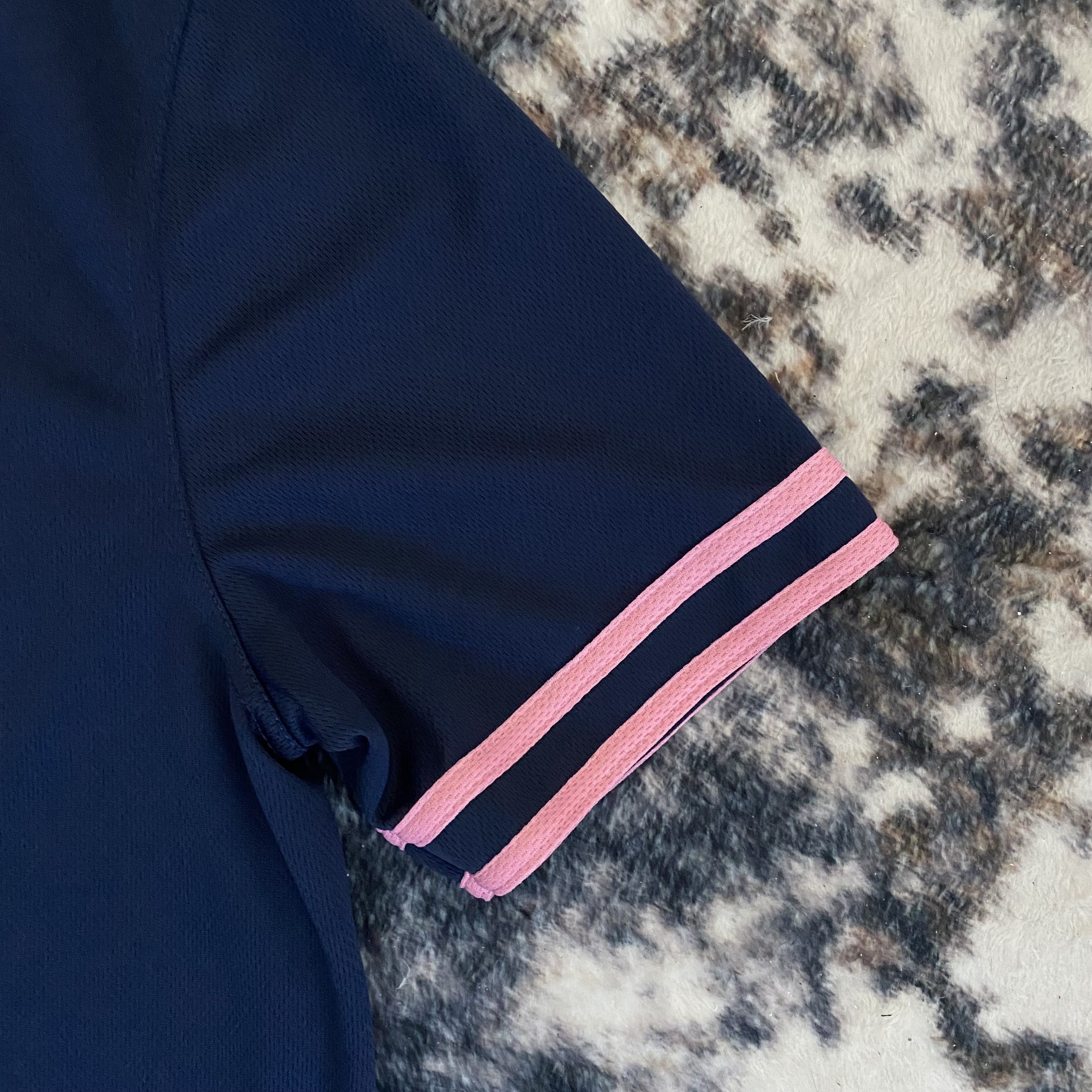 Other Graphic Bear Baseball Jersey in Navy and Pink Size US L / EU 52-54 / 3 - 2 Thumbnail