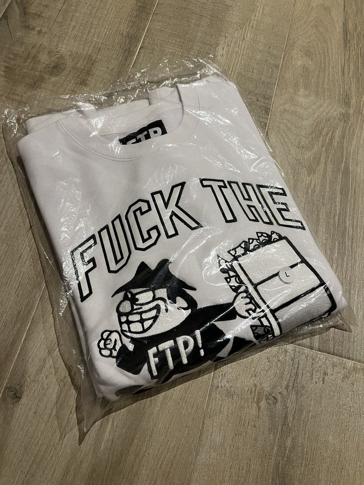 Fuck The Population FTP ROBBERY CREWNECK Size US L / EU 52-54 / 3 - 2 Thumbnail