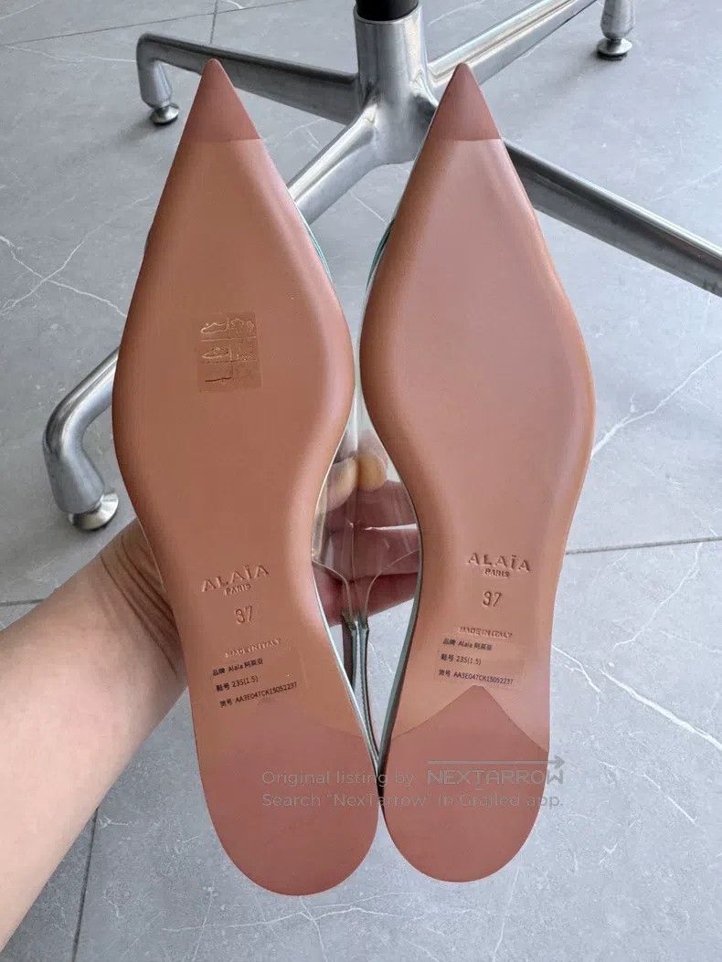 Alaia Alaia Heart-Shaped Flat Shoes, Mint Green, Transparent PVC Size US 6.5 / IT 36.5 - 8 Thumbnail