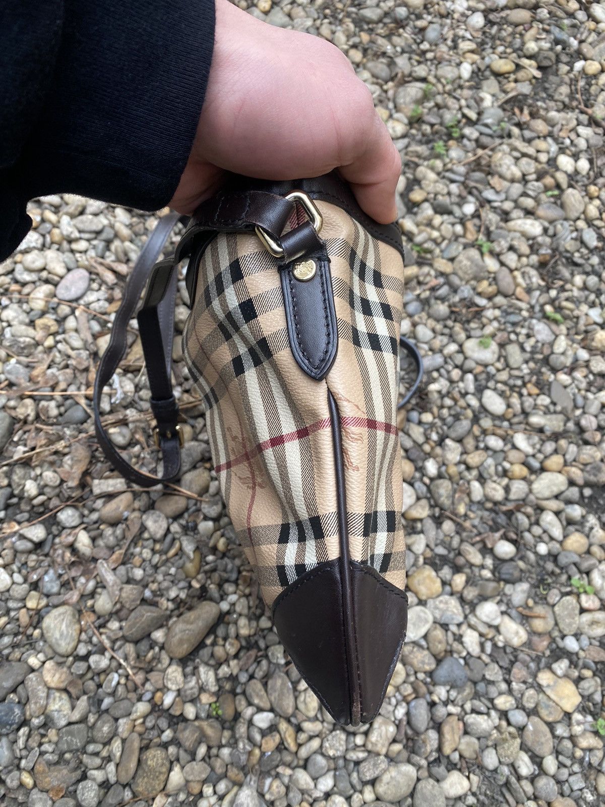 Burberry × Vintage Burberry Nova Check Crossbody Bag Size ONE SIZE - 13 Thumbnail