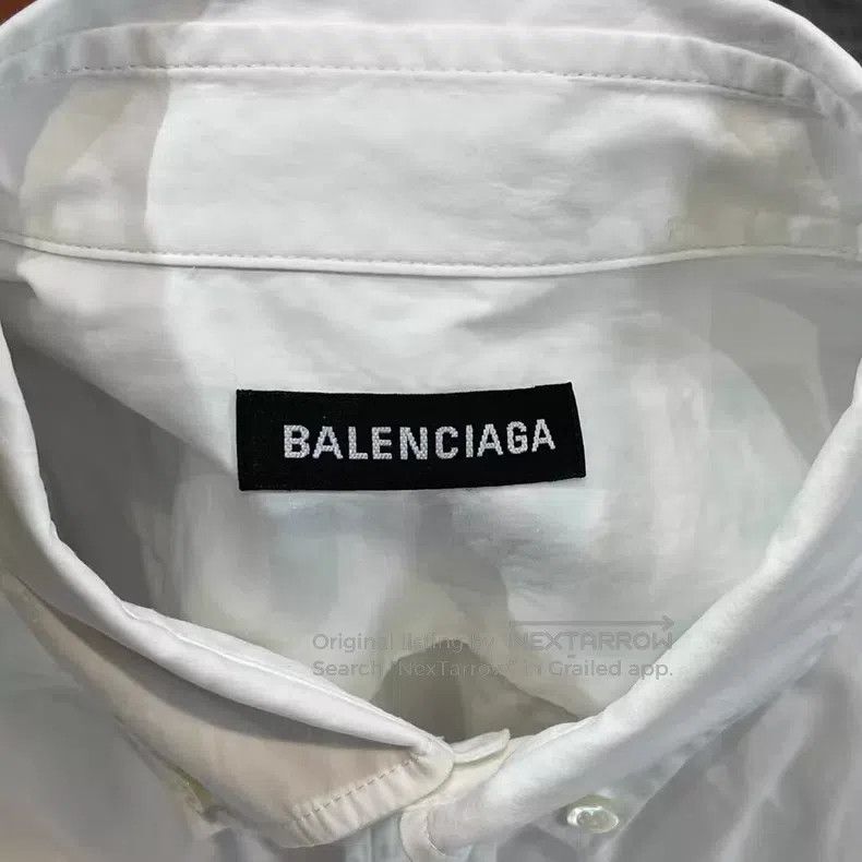 Balenciaga Balenciaga size 39 Back Logo Shirt Size US S / EU 44-46 / 1 - 3 Thumbnail