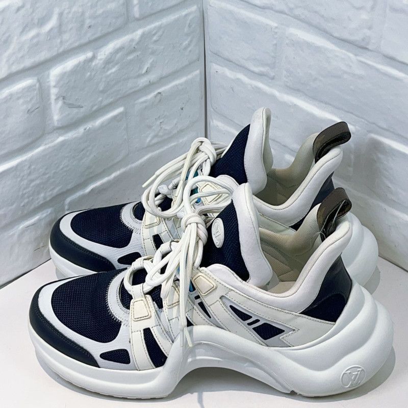 Louis Vuitton Louis Vuitton Colorblock Bridge Dad Sneakers - Size US 9 / EU 42 - 2 Thumbnail