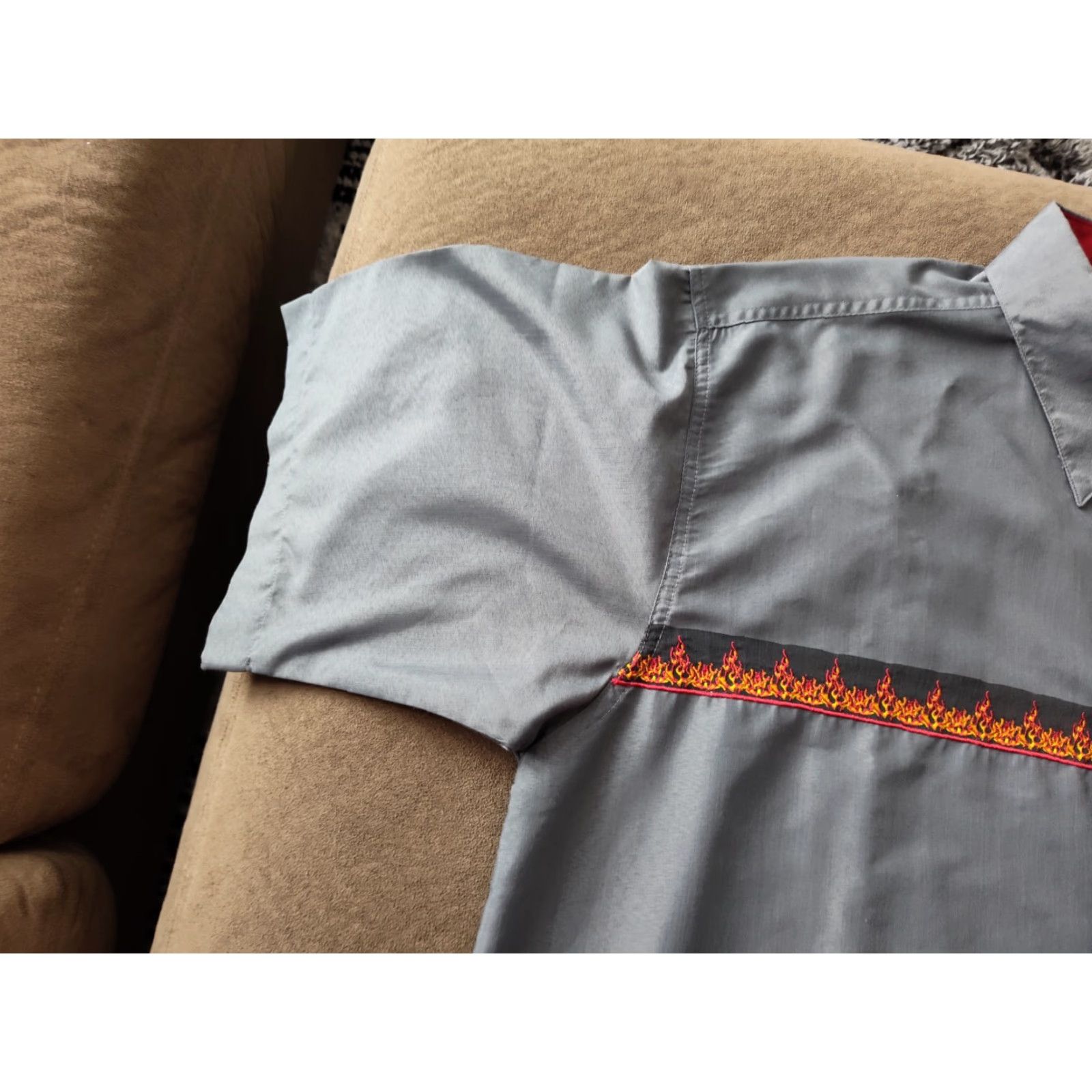 Vintage Street Culture Shirt Mens XL Button Up Short Sleeve Gray Flames Hawaiian Size US XL / EU 56 / 4 - 3 Thumbnail