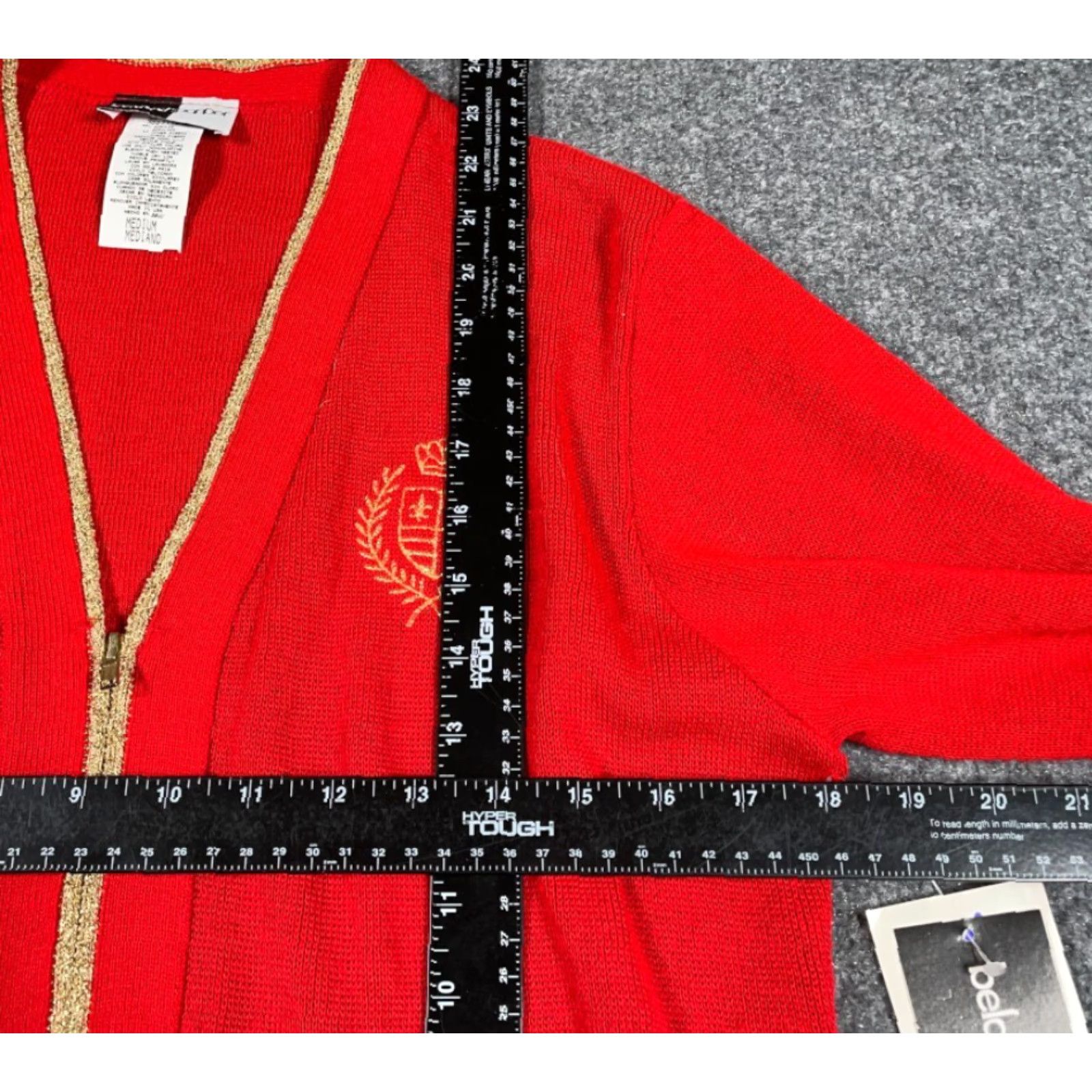 Vintage VINTAGE 80s Crest Embroidered Cardigan Sweater Women's Medium Red Gold Casual Size M / US 6-8 / IT 42-44 - 5 Thumbnail