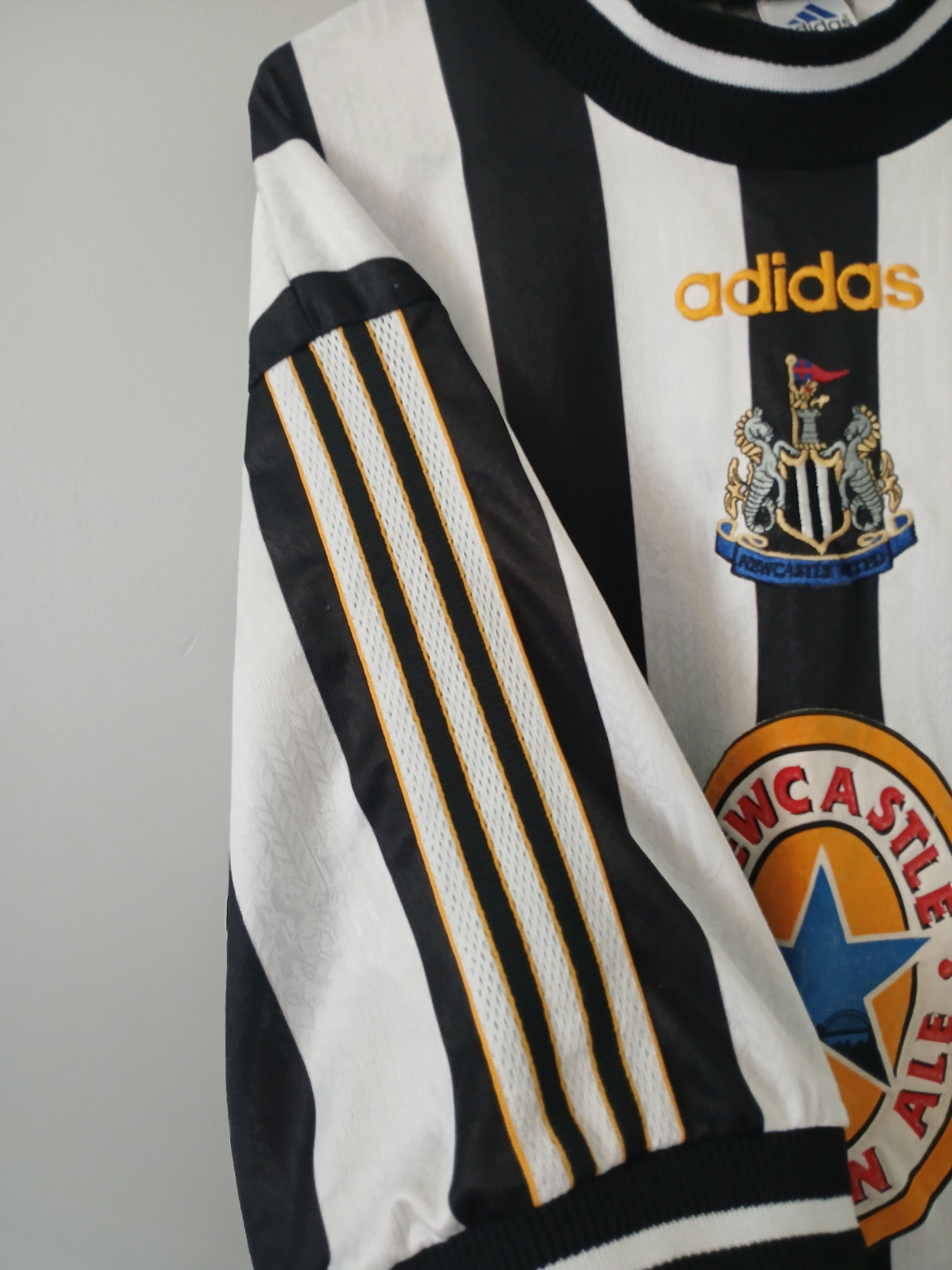 Adidas vintage football jersey adidas Newcastle United 90s Size US XL / EU 56 / 4 - 5 Thumbnail