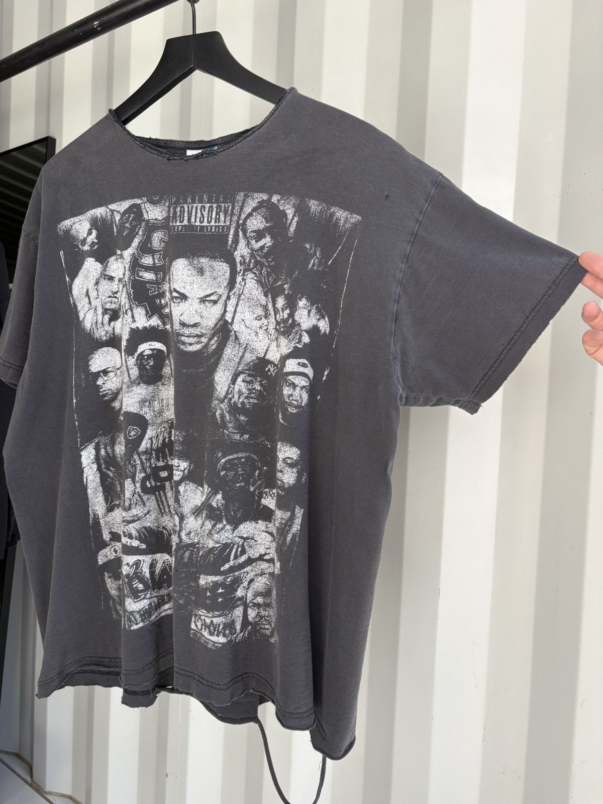 Band Tees Rap Legends Thrashed Faded Distressed Shirt GRUNGE Size US XL / EU 56 / 4 - 2 Thumbnail
