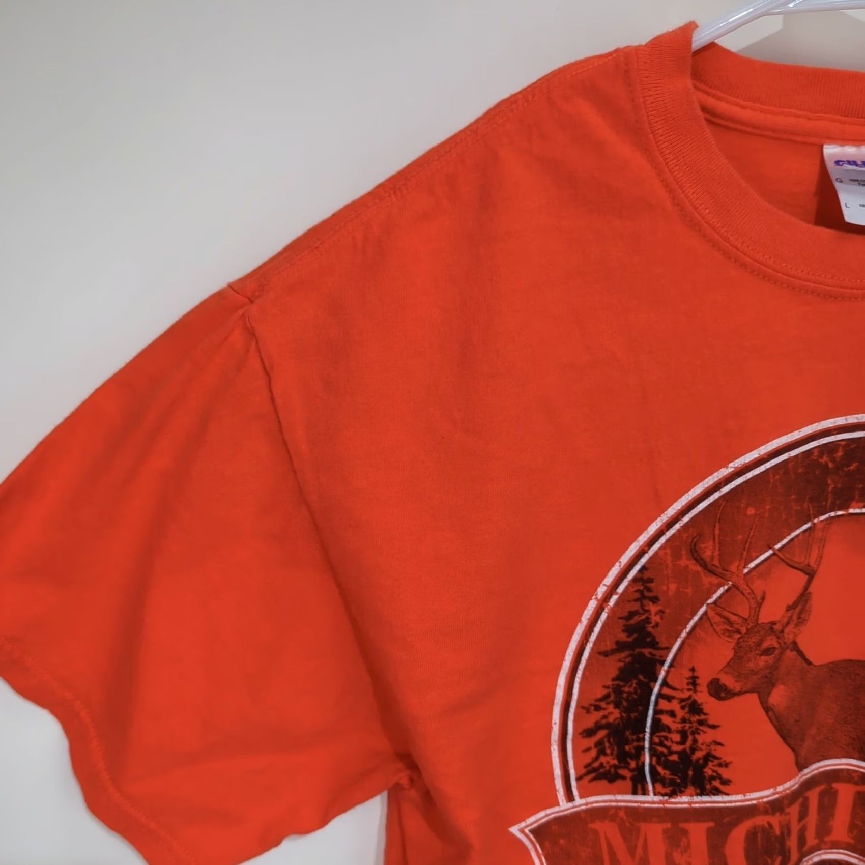 Gildan VINTAGE Michigan Deer Large T Shirt Nature Destination Hunt Orange Hunting Gildan Heavy Cotton Men L Orange Deer Logo 90s Size US L / EU 52-54 / 3 - 3 Thumbnail