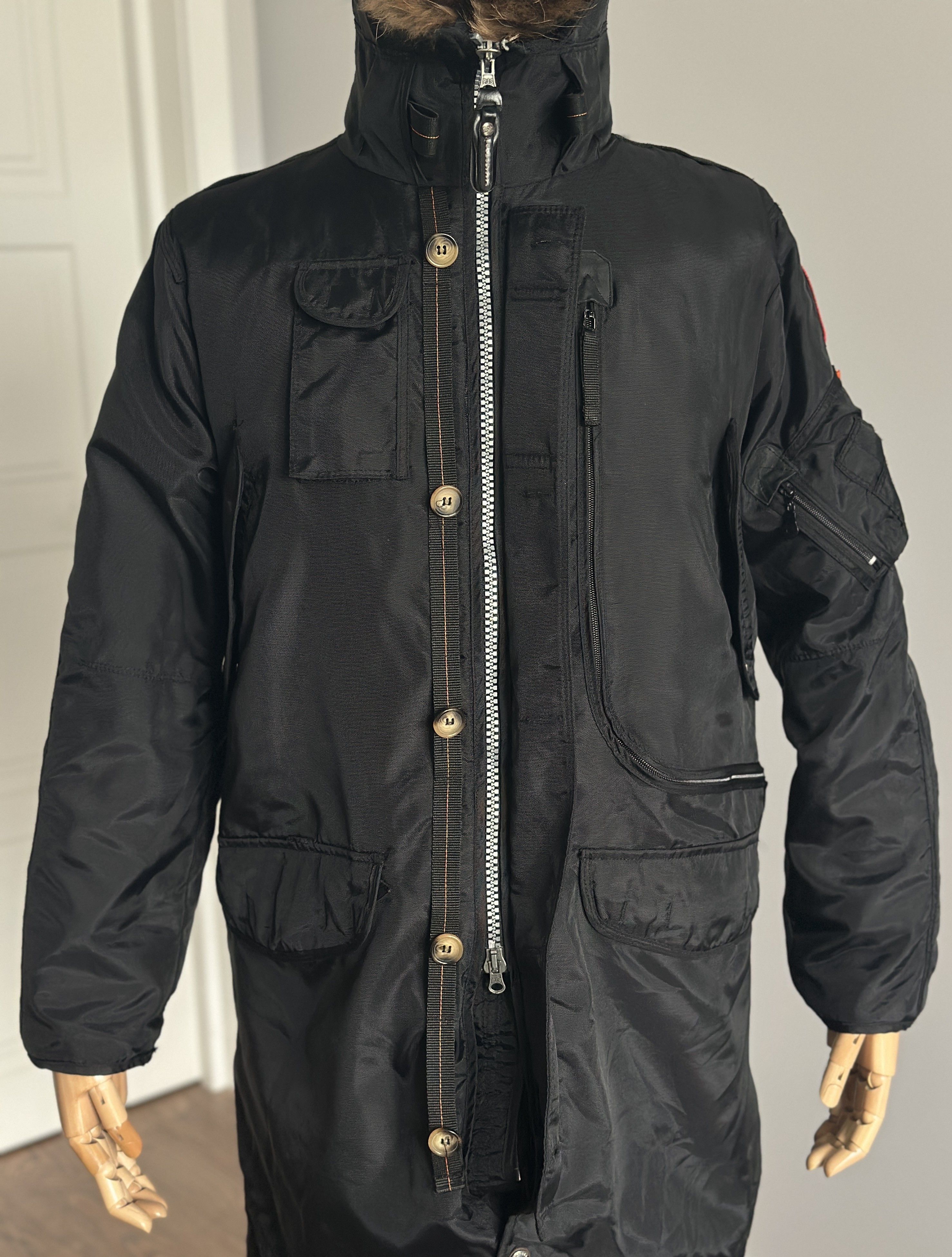 Parajumpers PARAJUMPERS Kodiak Masterpiece Down Parka Jacket With Lining Size US S / EU 44-46 / 1 - 12 Thumbnail