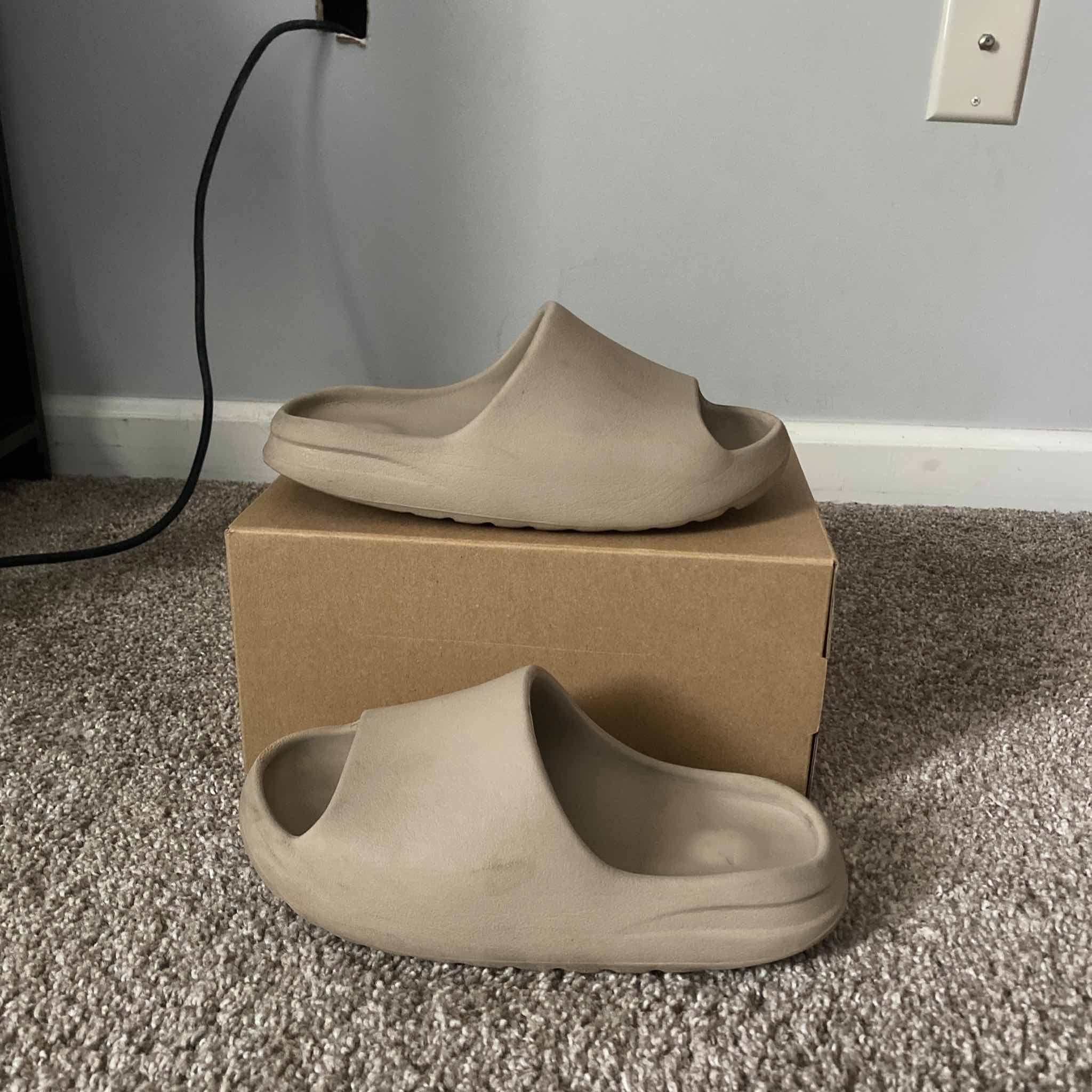 Yeezy Slides Pure 2021 Re-Release adidas-yeezy-slide-pure-  main image 2