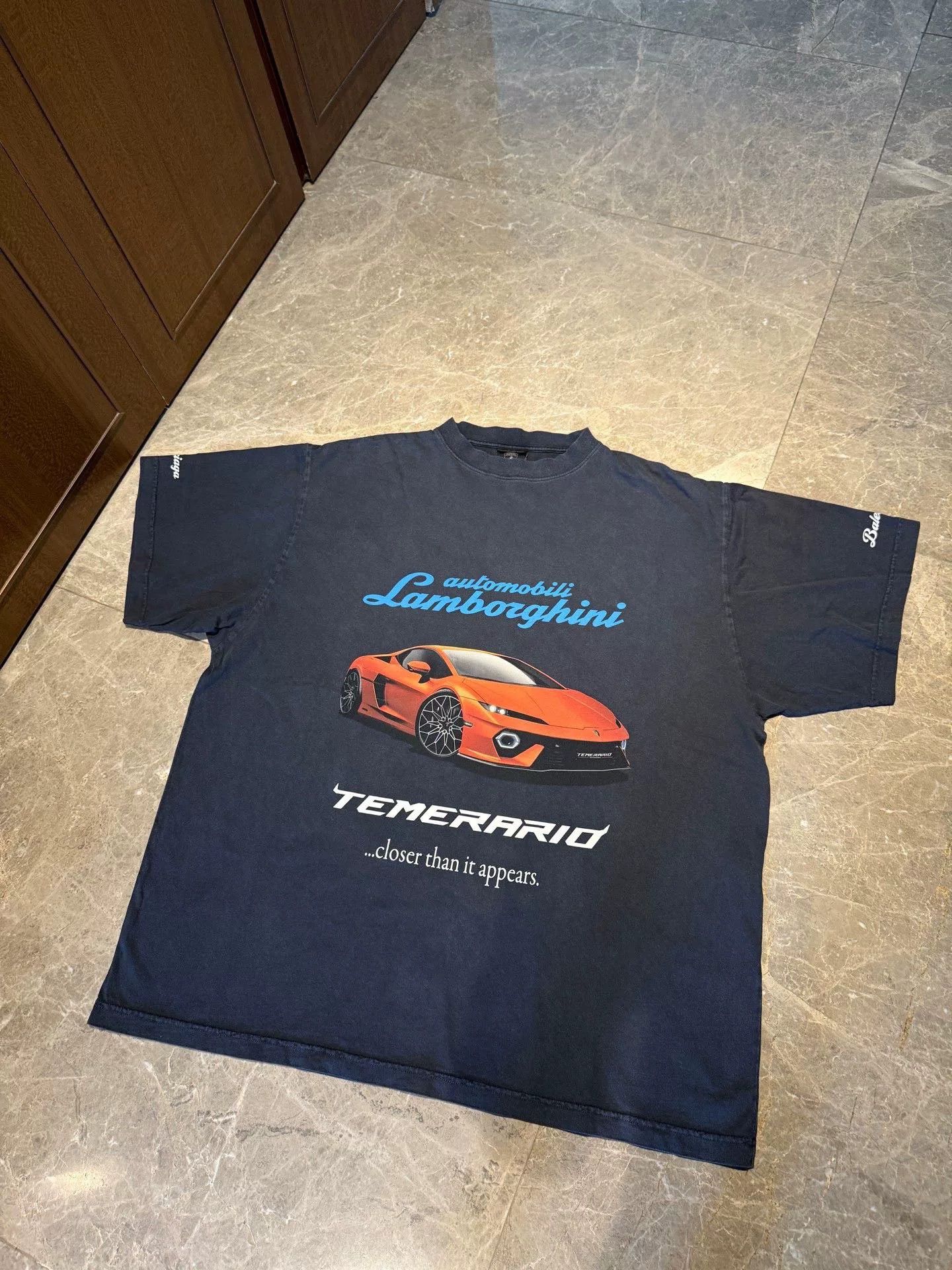 Balenciaga Balenciaga Collab T-Shirt L Men Size US L / EU 52-54 / 3 - 1 Thumbnail