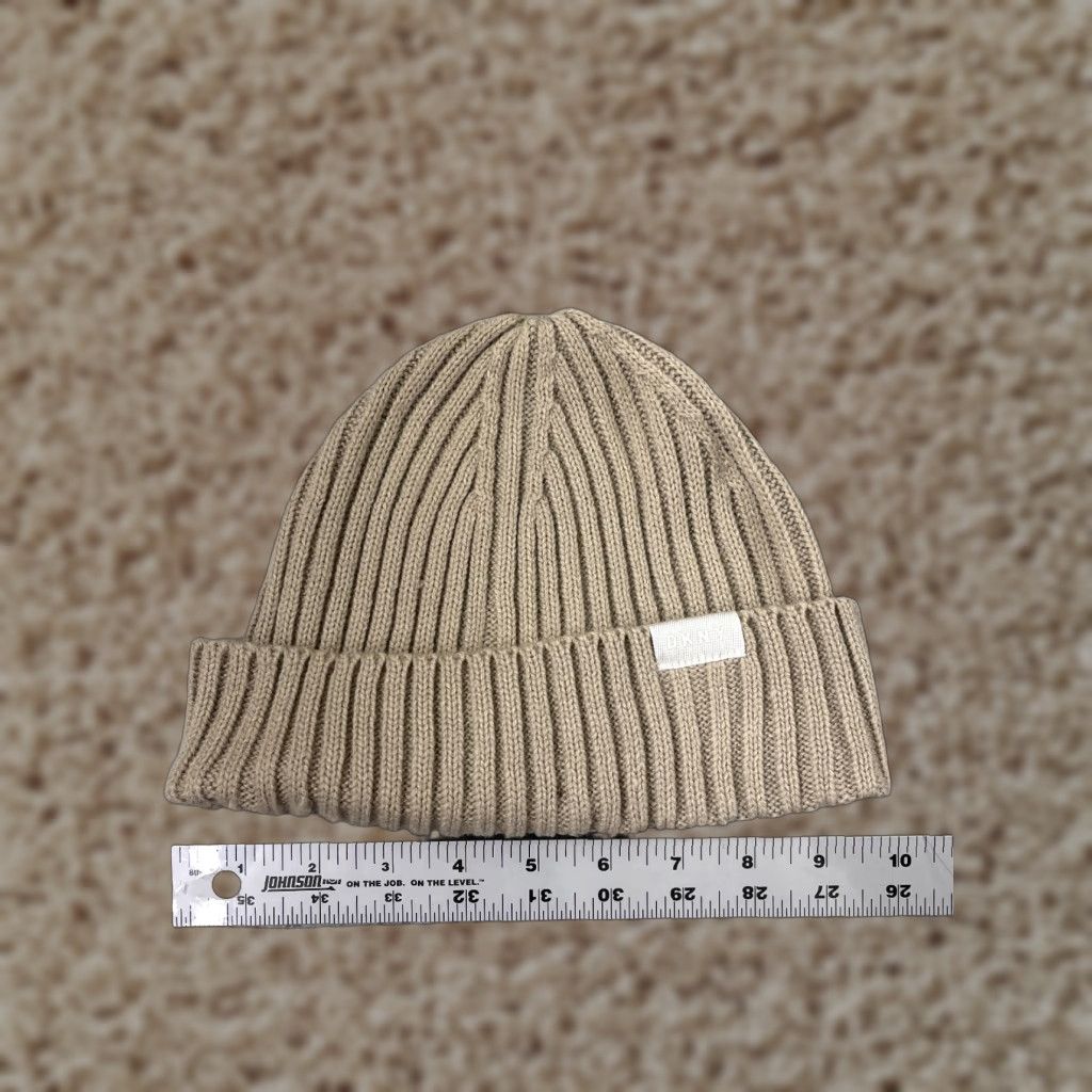 DKNY DKNY Beanie Hat Womens One Size Beige Ribbed Knit 100% Acrylic Snow Ski Theme Beanie Womens 90s (if applicable) Mens Size ONE SIZE - 1 Thumbnail