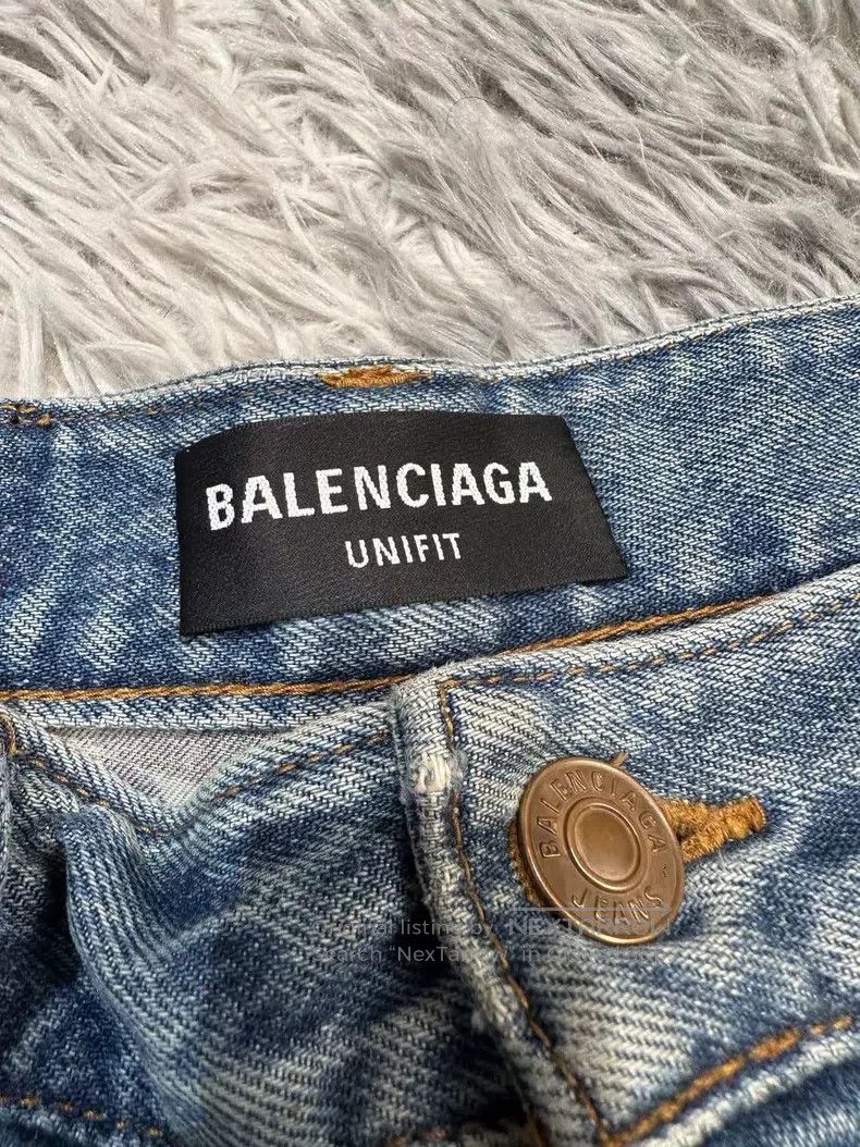Balenciaga Balenciaga size XS Distressed Pants, Jeans, Long Trousers Size US 27 - 7 Thumbnail