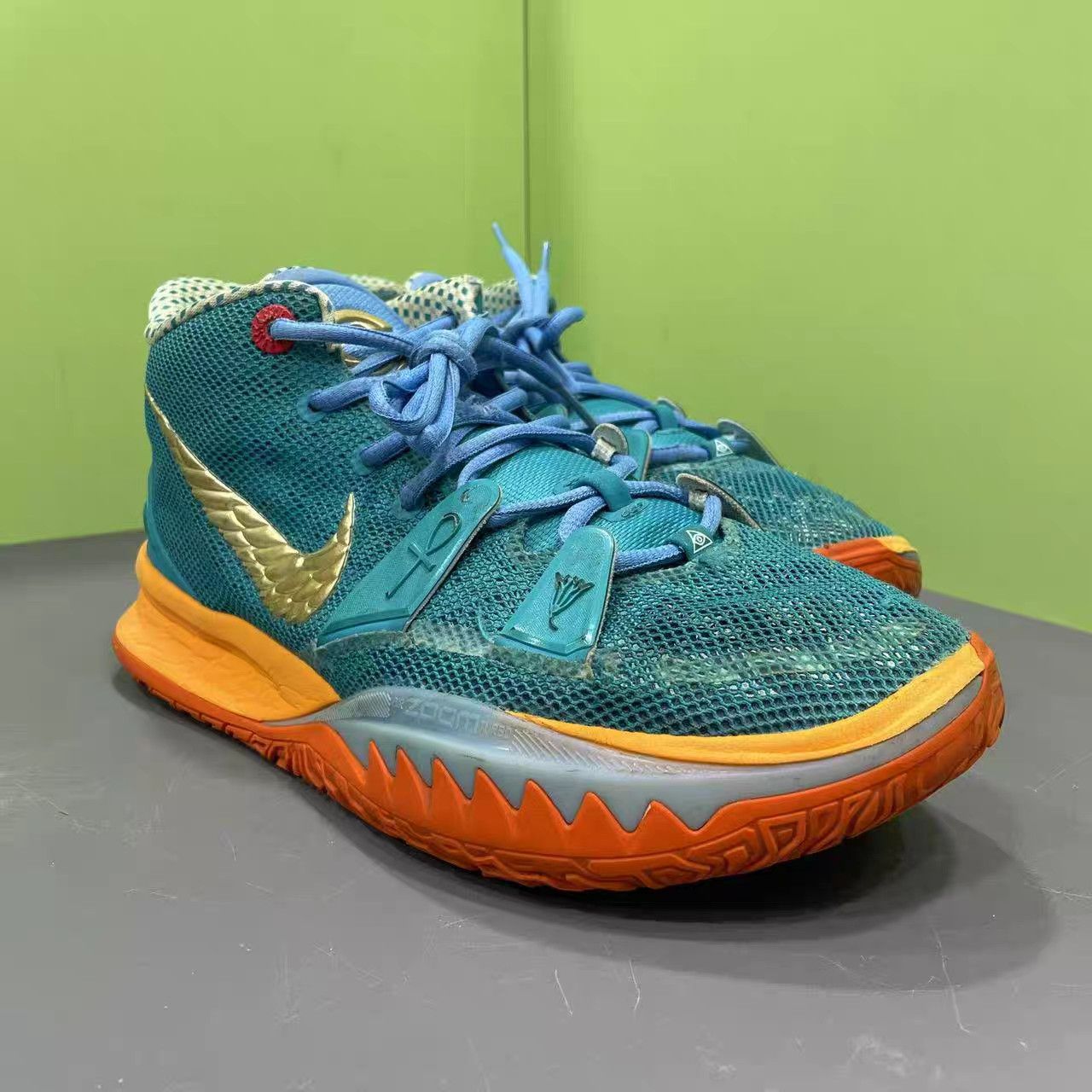 Nike CONCEPTS x Nike Kyrie 7 "Horus" Basketball Shoes K15 Size US 10 / EU 43 - 3 Thumbnail