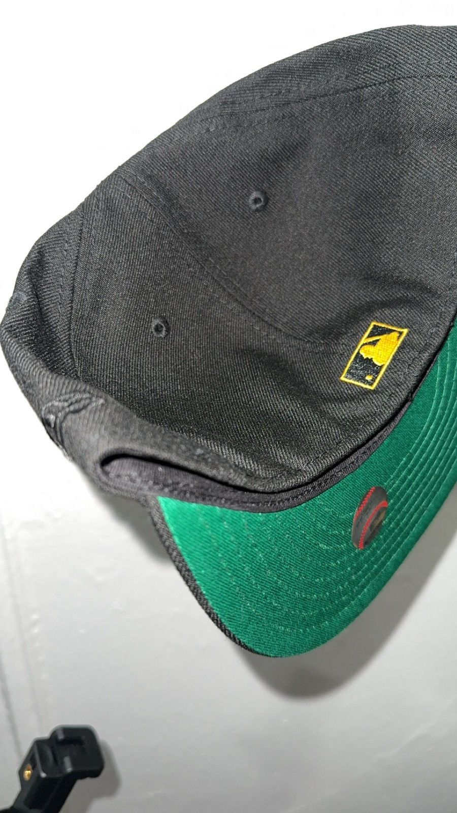 New Era New Era 59fifty black Chicago Cubs fitted hat size 7 1/8 Size ONE SIZE - 4 Thumbnail
