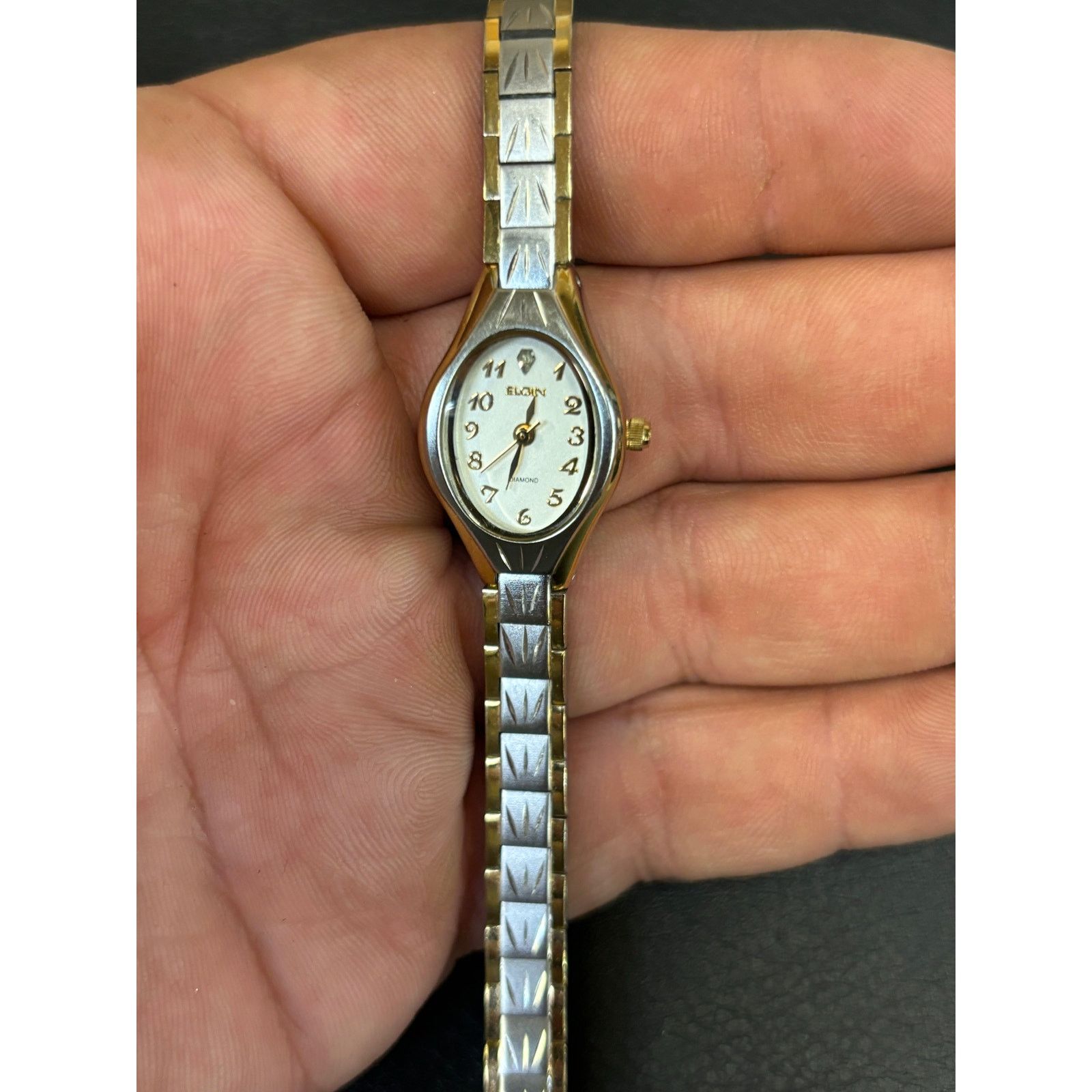Elgin National Watch Company Vintage Elgin 2-Tone Women’s Watch! New Battery! Size ONE SIZE - 4 Thumbnail
