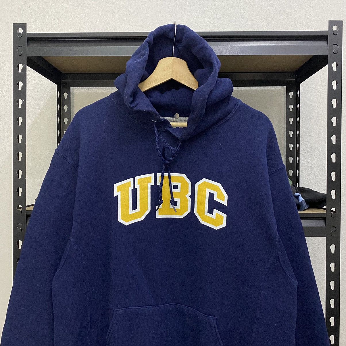Russell Athletic × Vintage Vintage Russell Athletic Hoodie Sweatshirt Pullover UBC Size US M / EU 48-50 / 2 - 2 Thumbnail