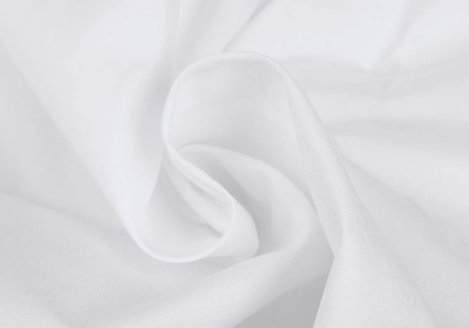 Comme des Garcons Homme Plus Bias Frill Cotton Shirt in White, Size XS Size US XS / EU 42 / 0 - 14 Thumbnail
