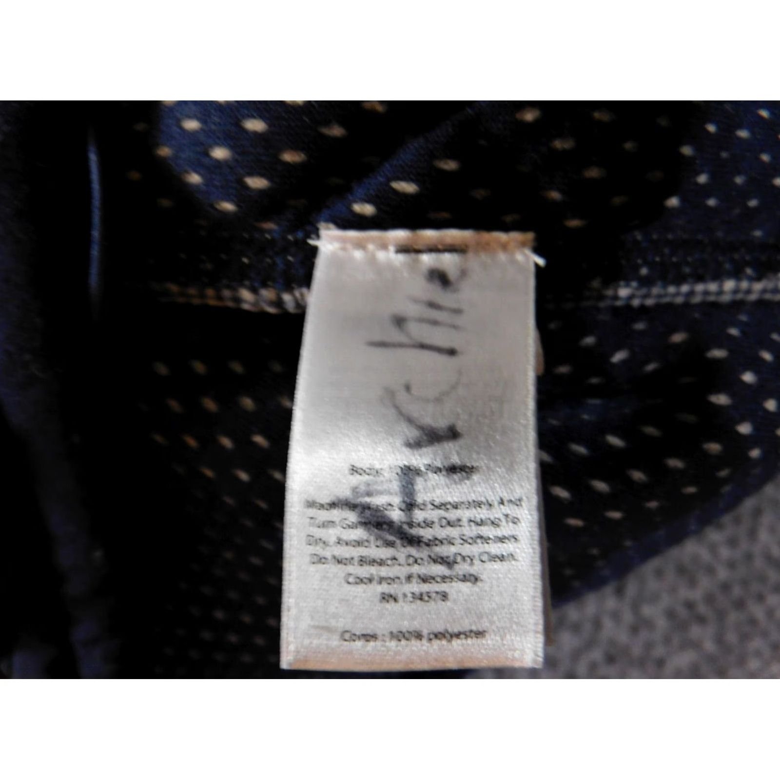Vineyard Vines Vineyard Vines Vest Women XS Beige Fleece Zip Outdoors Whale Pockets Zip Vest Casual Outdoor VSxs Beige Womens XS Fleece Jacket Vest Size XS / US 0-2 / IT 36-38 - 7 Thumbnail