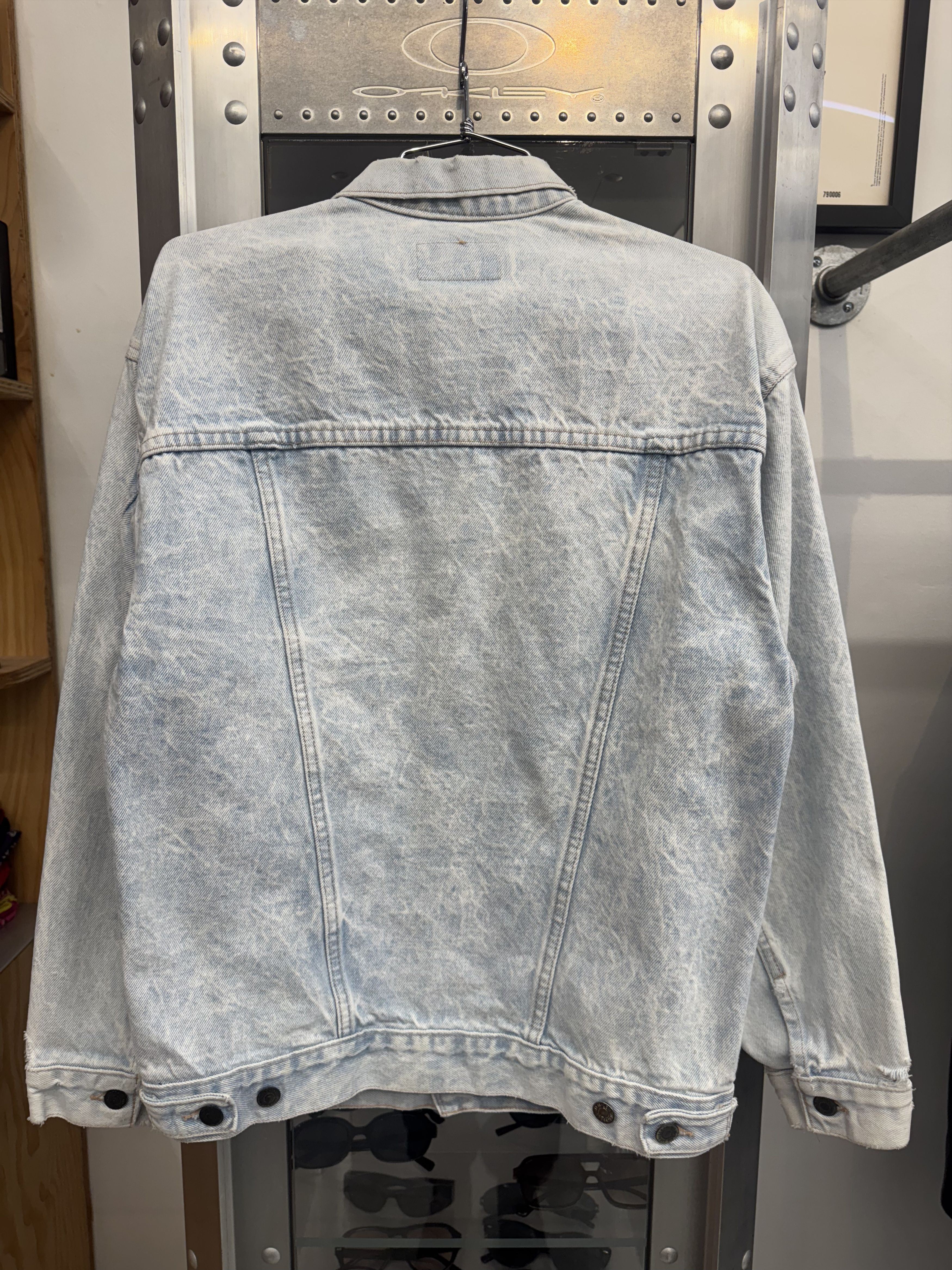 Levi's Vintage Levi's Denim Jacket Size US XL / EU 56 / 4 - 4 Thumbnail