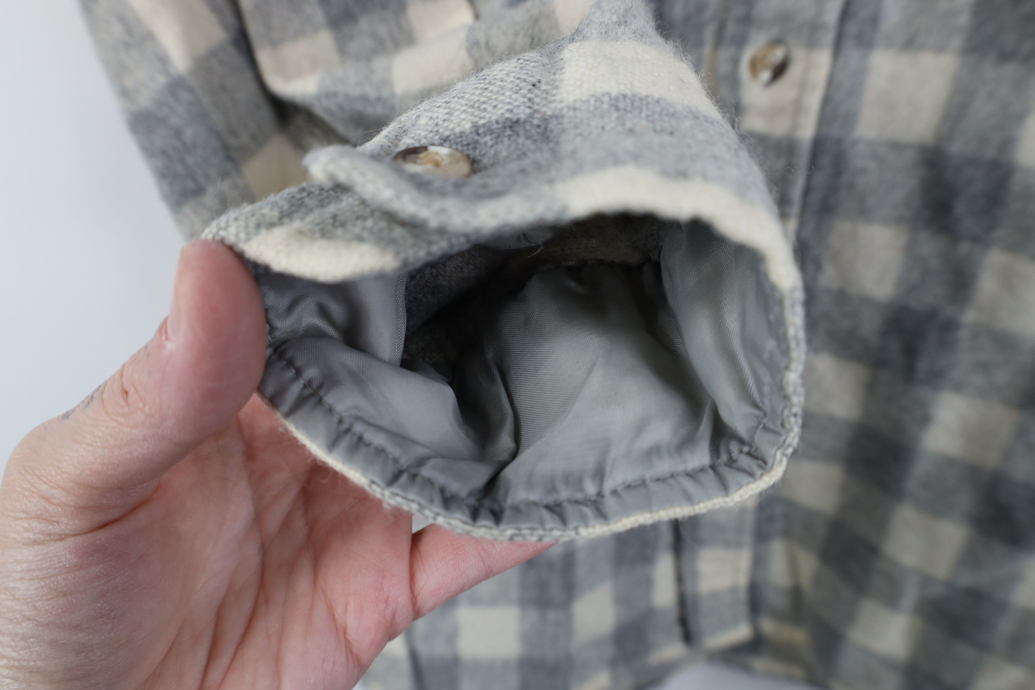 Vintage Vintage 70s Streetwear Double Pocket Button Shirt Plaid Size US S / EU 44-46 / 1 - 9 Thumbnail