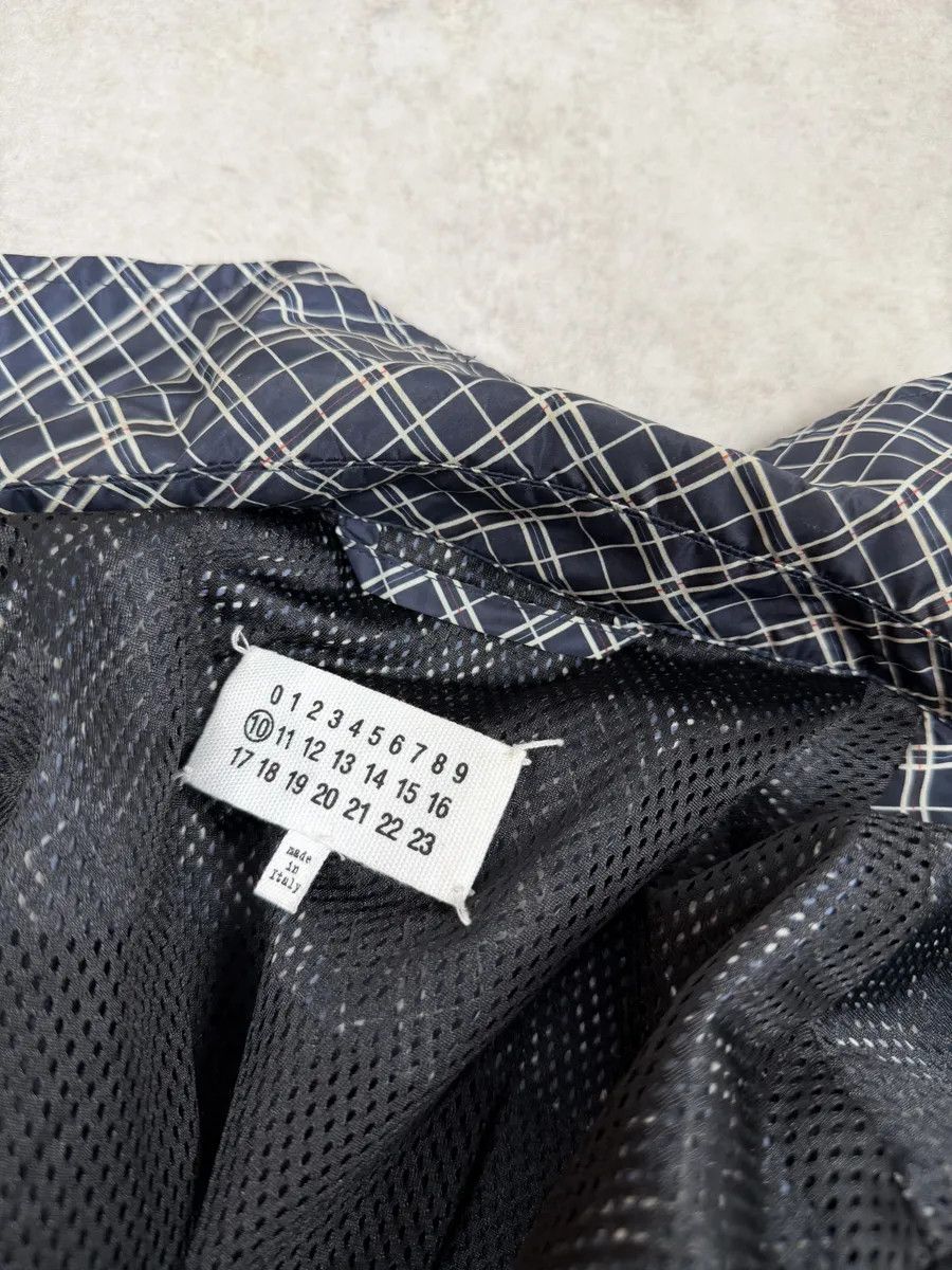 Maison Margiela SS2019 Maison Margiela White & Blue Light Zip-up Jacket Size US M / EU 48-50 / 2 - 12 Thumbnail