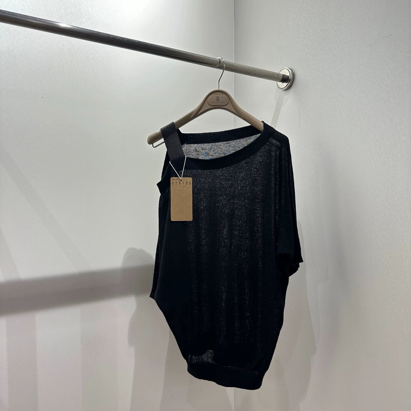 Brunello Cucinelli Brunello Cucinelli mar118 off-shoulder beaded knit top Size M / US 6-8 / IT 42-44 - 1 Thumbnail