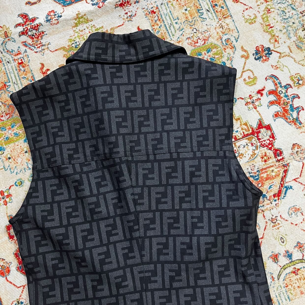 Fendi Vintage Fendi Monogram vest Size M / US 6-8 / IT 42-44 - 12 Thumbnail