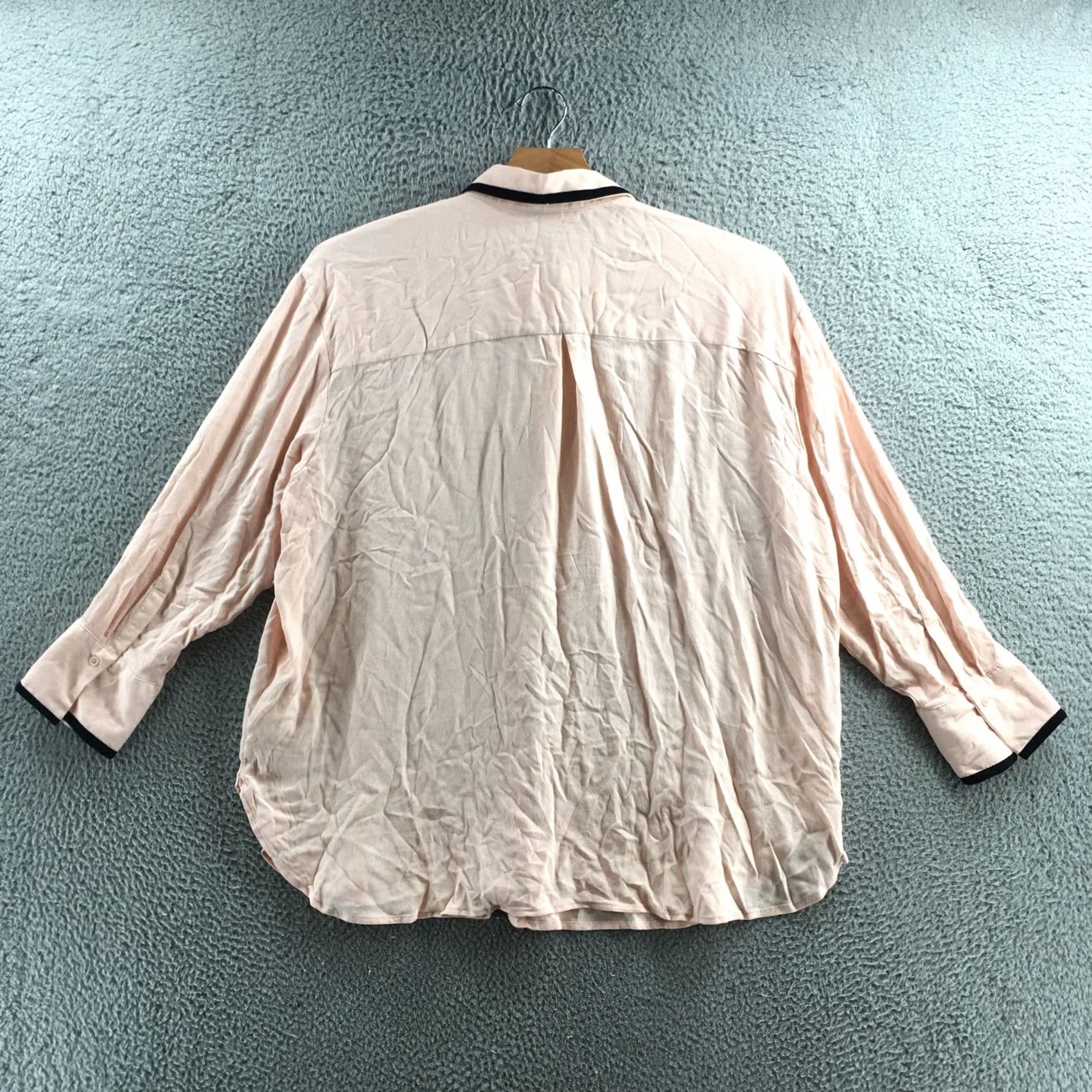 Old Navy Old Navy Shirt Womens 2X Pink Rayon Long Sleeve Collared Button Up Casual NEW Size XXL / US 16-18 / IT 52-54 - 7 Thumbnail