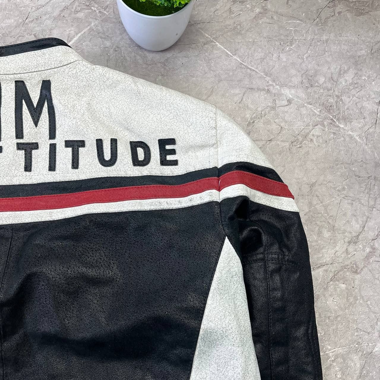 Japanese Brand Vintage Much More White/Black Racing Leather Moto Jacket Size US M / EU 48-50 / 2 - 10 Thumbnail