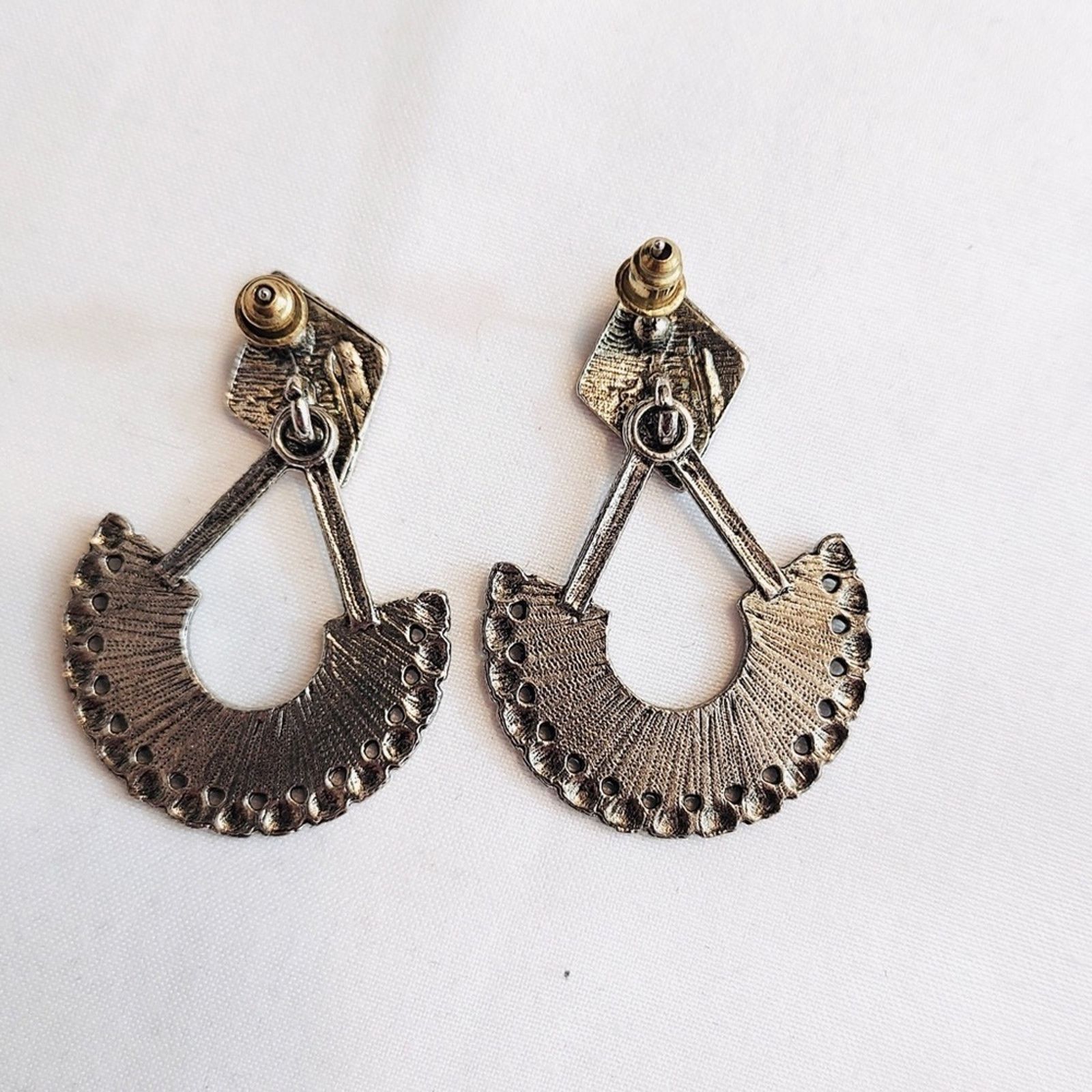 Other Silver Tone Blue Stone Bohemian Boho Aztec Post Earrings Size ONE SIZE - 2 Thumbnail