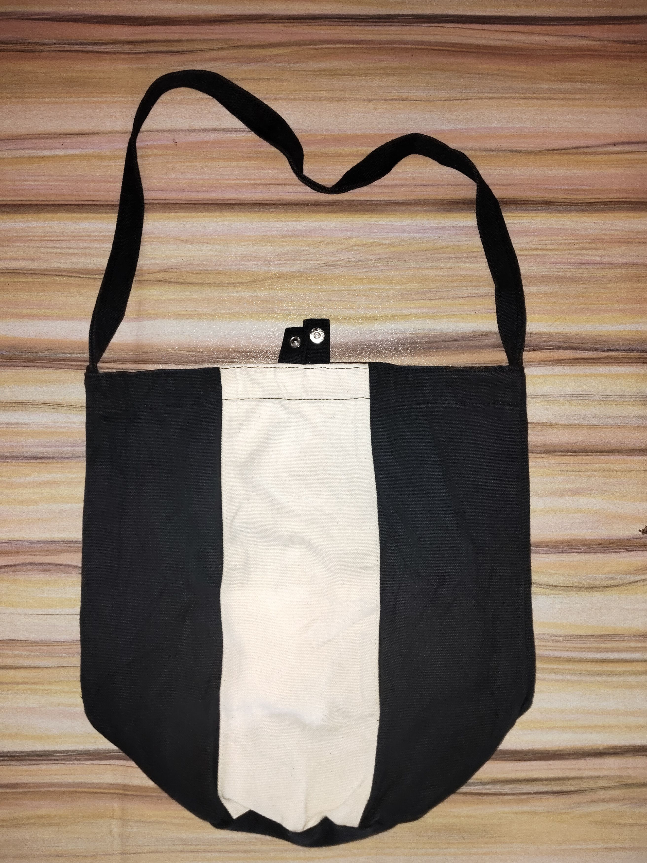 Hai Sporting Gear HAI SPORTING GEAR Sling Bag (ISSEY MIYAKE) Size ONE SIZE - 5 Thumbnail