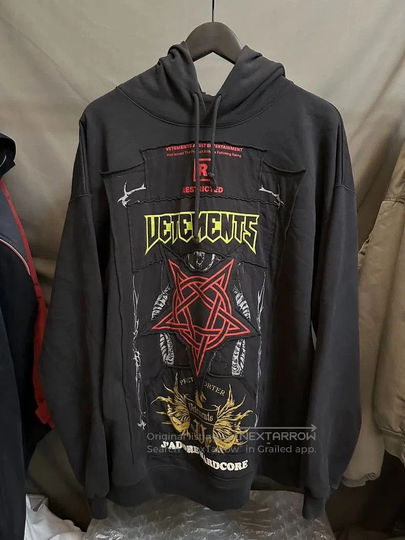 Vetements Vetements Patchwork Graphic Hoodie. Size US XS / EU 42 / 0 - 1 Thumbnail