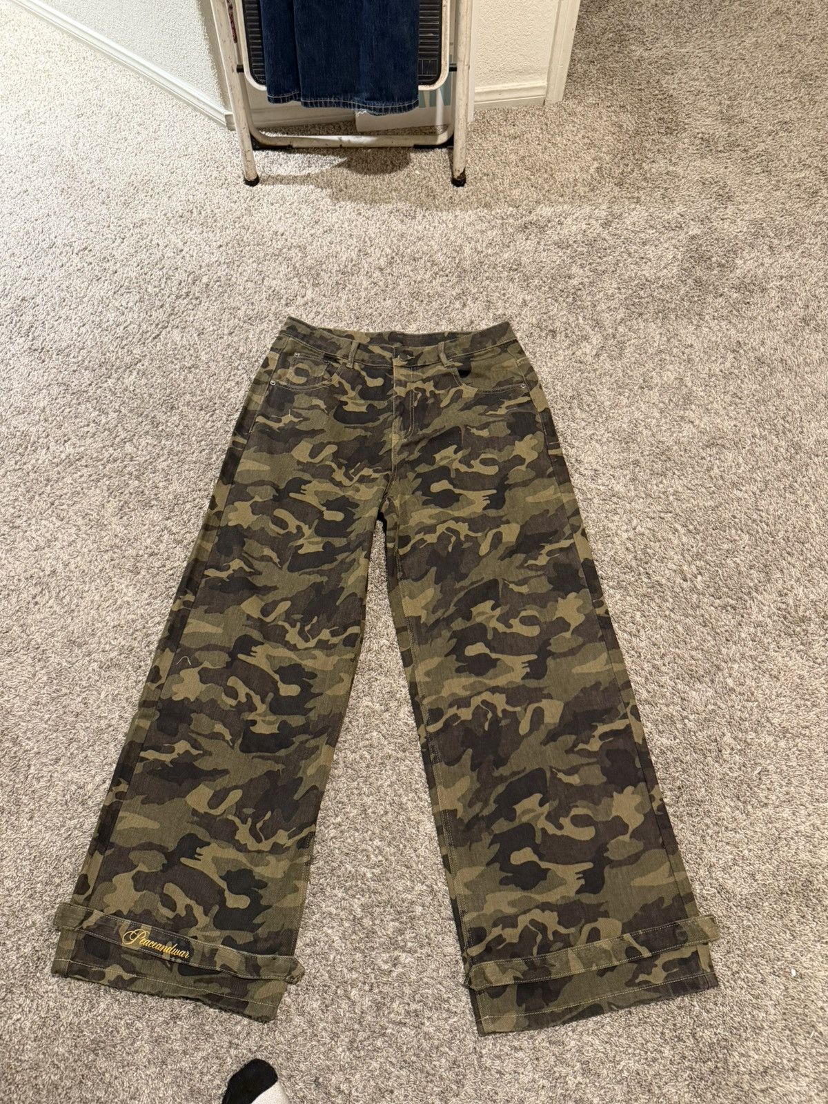 Other peace and war camo pants baggy Size US 34 / EU 50 - 1 Thumbnail