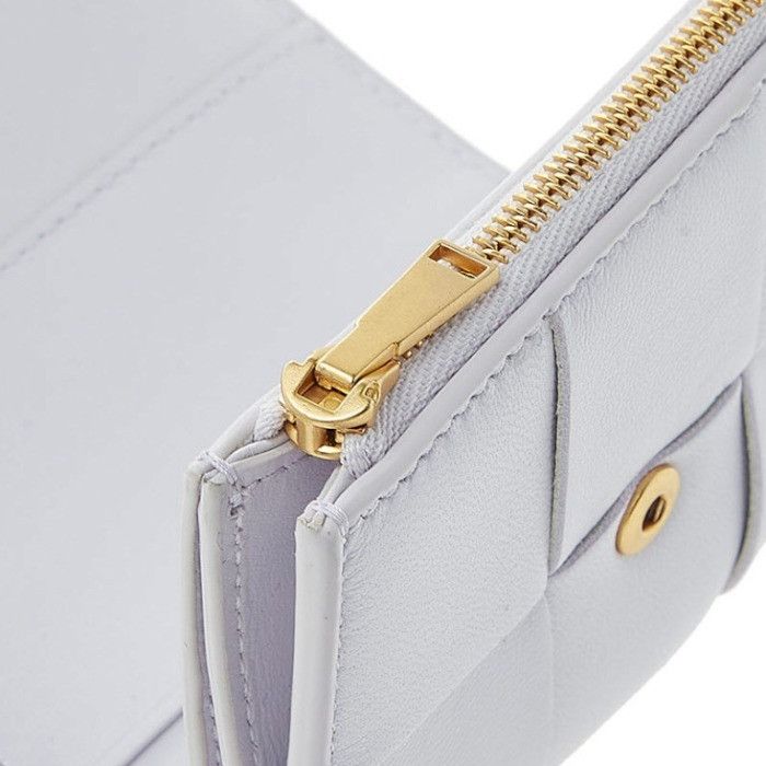 Bottega Veneta o1n1vont1124 Size: OS / Tri-Fold Zip Wallet in White Size ONE SIZE - 3 Thumbnail