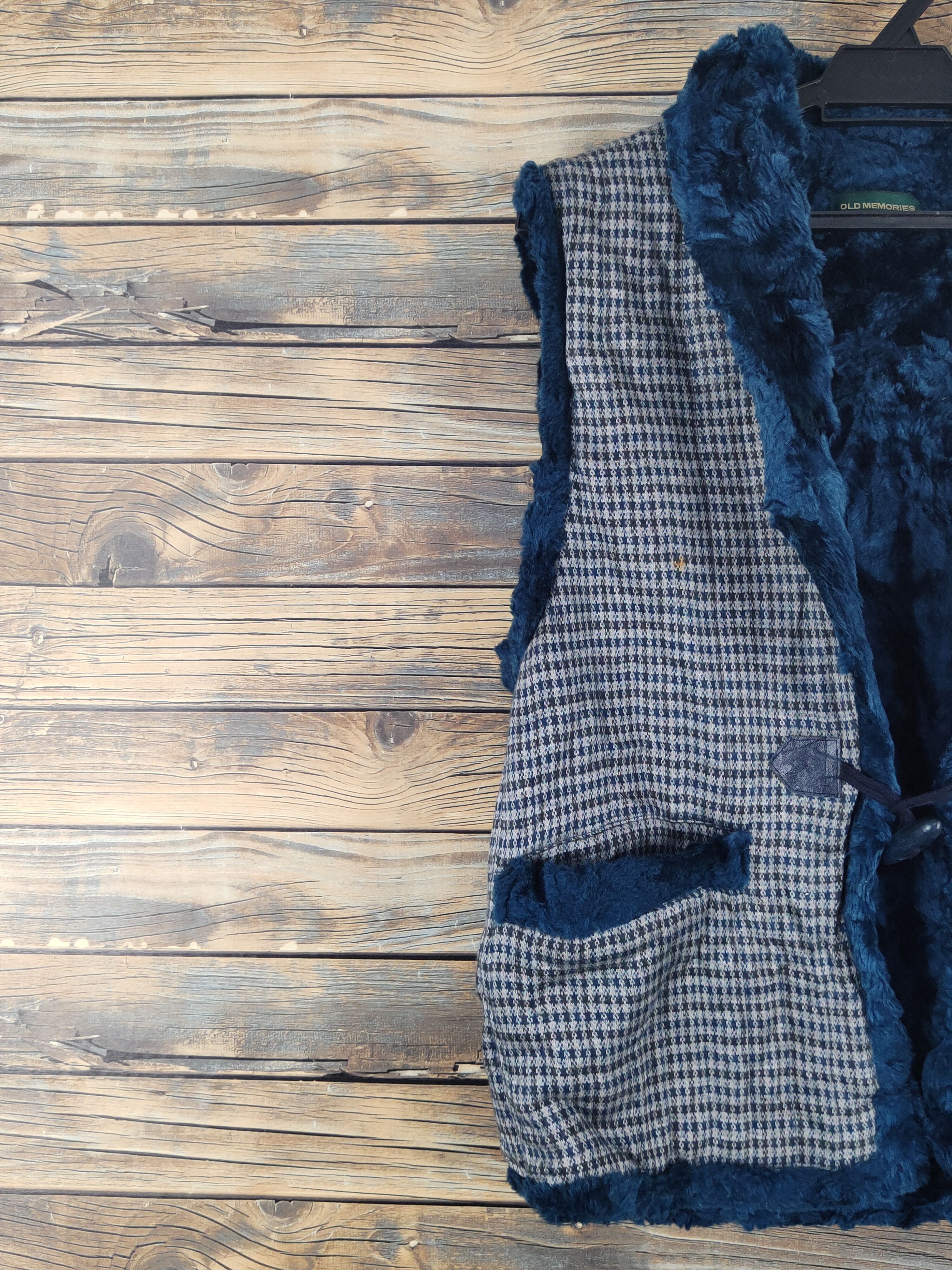 Japanese Brand × Vintage Retro Vintage Old Memories Blue Gray Fur Mohair Vests Size US S / EU 44-46 / 1 - 4 Thumbnail