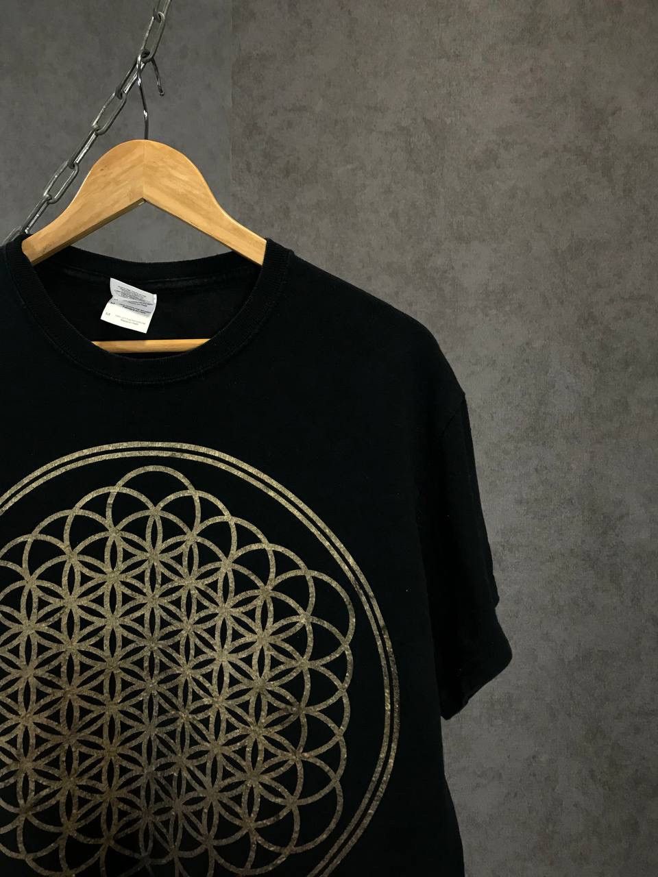 Band Tees Bring Me The Horizon 2013 rock band tee Size US M / EU 48-50 / 2 - 2 Thumbnail