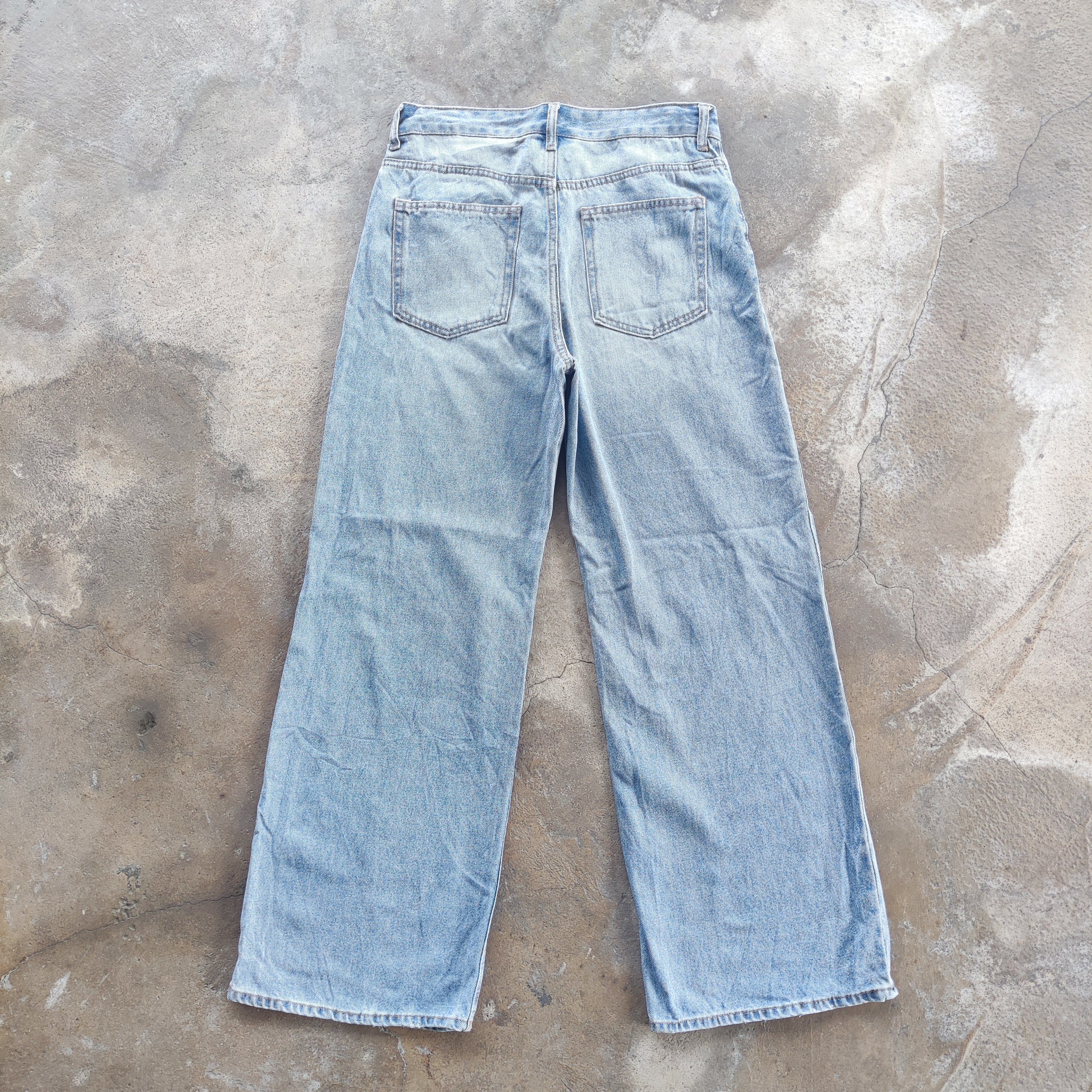 H&M Vintage Japanese Brand Baggy Jeans Button Faded Ripped pants Size US 31 - 8 Thumbnail