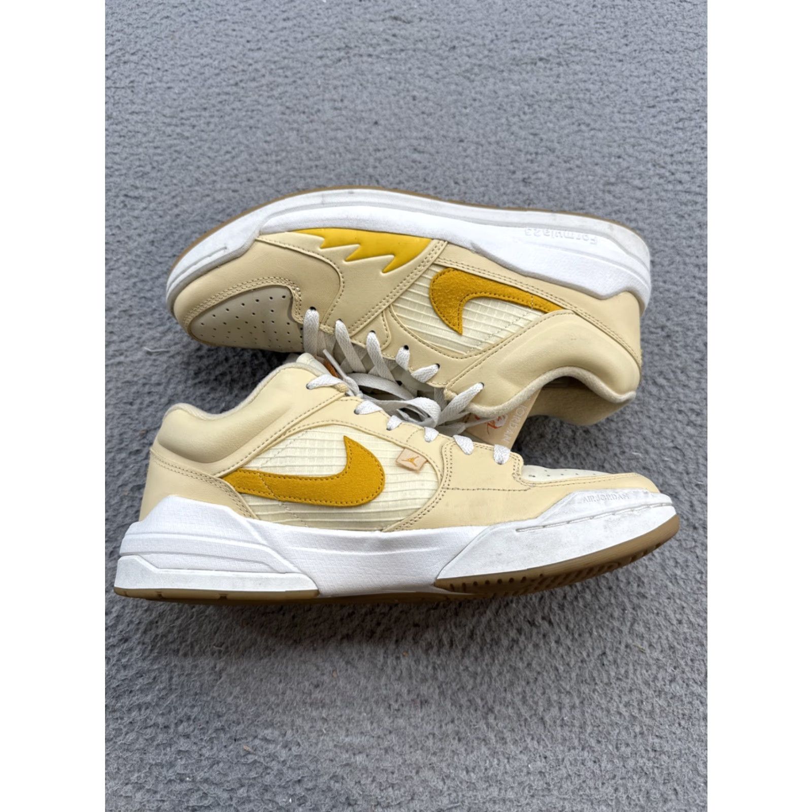 Jordan Brand Nike Jordan Stadium 90 Sneaker Women’s SZ 10 Beige Yellow Orange FN0584-200 Size US 10 / IT 40 - 3 Thumbnail