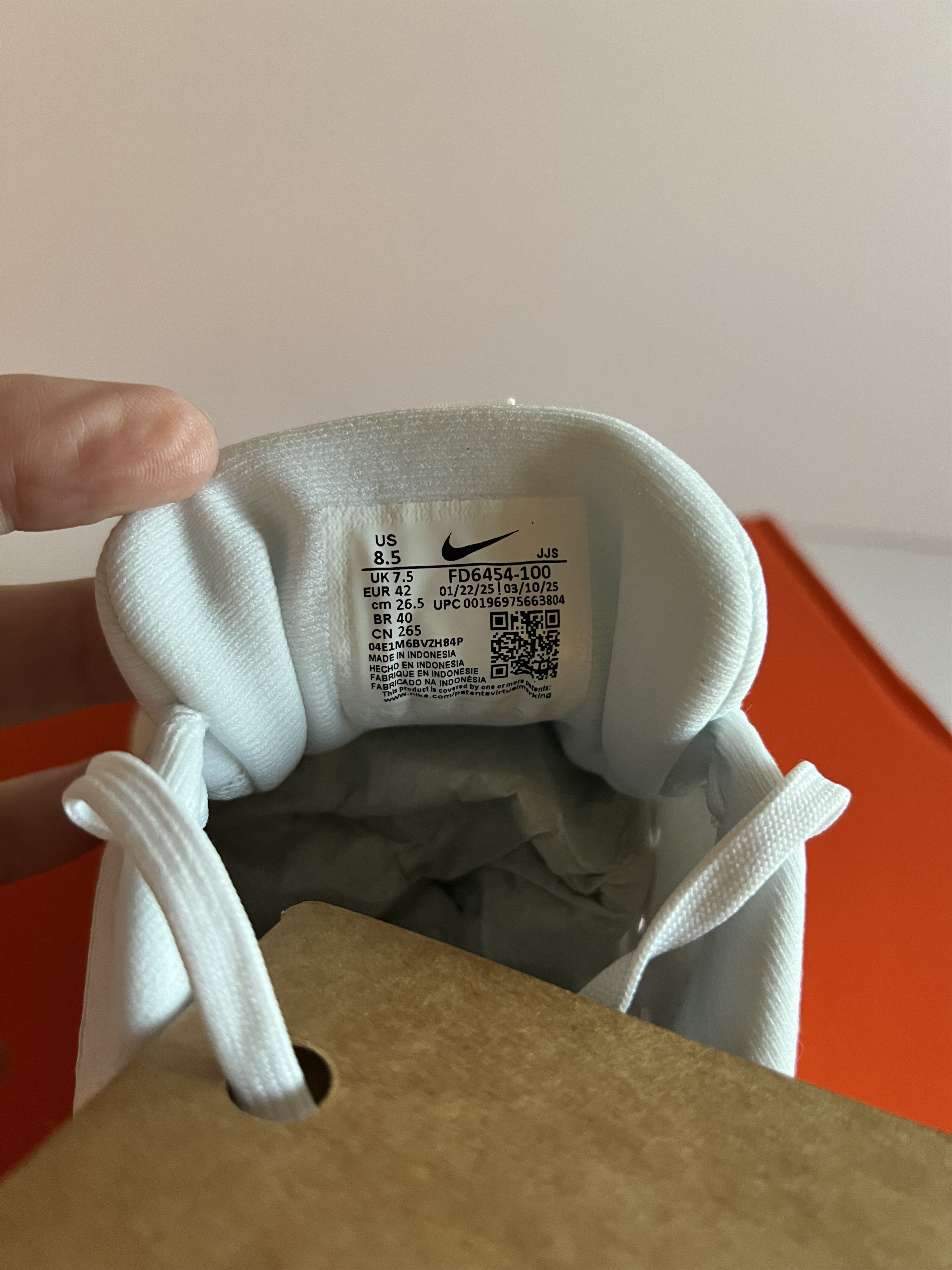 Nike Nike Downshifter 13 White/Wolf Grey – Men’s 8.5 Size US 8.5 / EU 41-42 - 7 Thumbnail