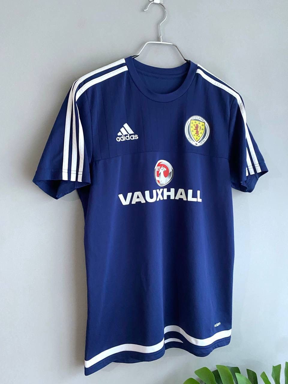 Adidas Scotland National Team Training Football Soccer Jersey, M Size US M / EU 48-50 / 2 - 2 Thumbnail