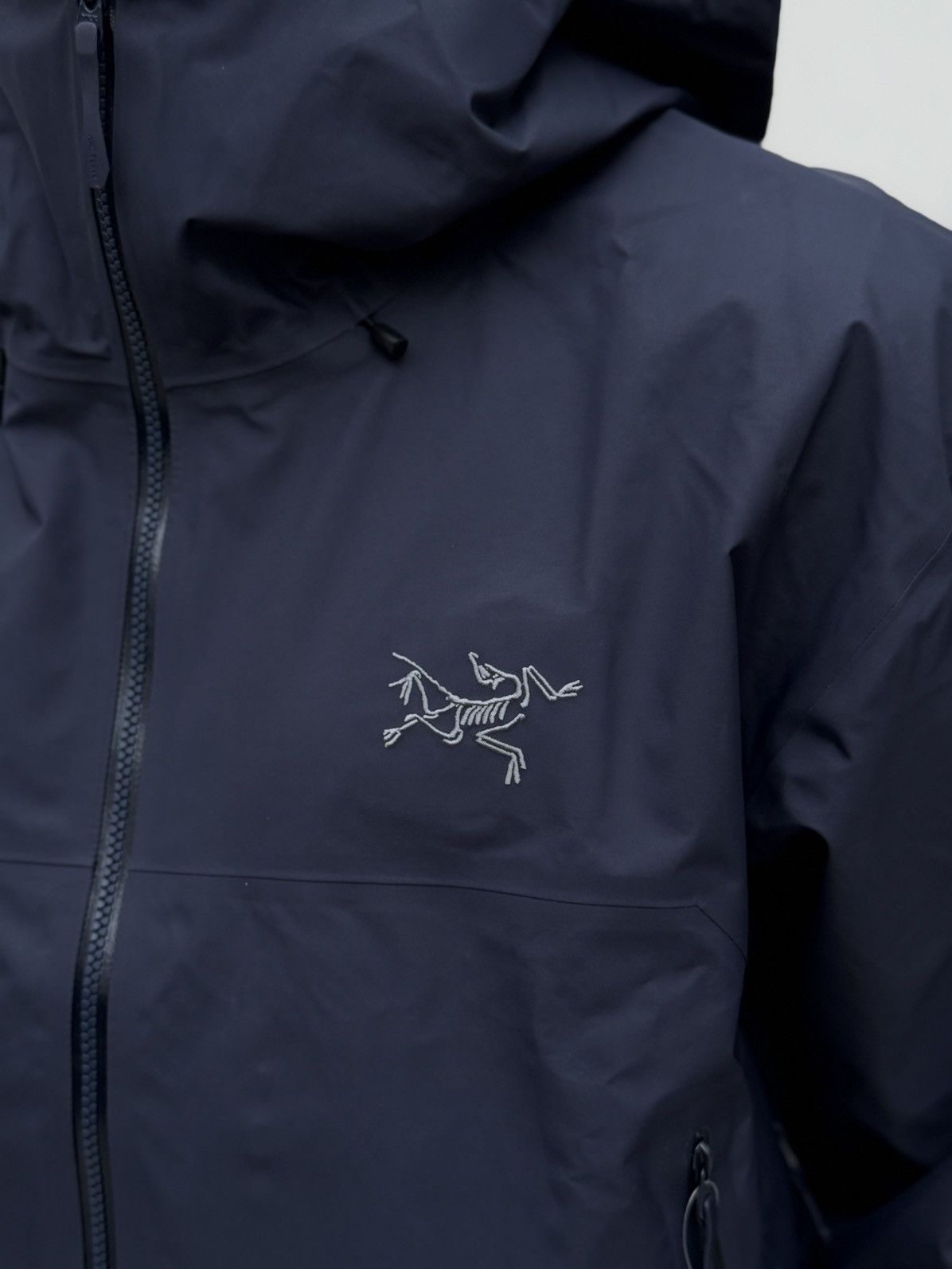 Arc'teryx Arcteryx Jacket Dark Blue / Black Size XL New 100% Authentic Size US XL / EU 56 / 4 - 2 Thumbnail