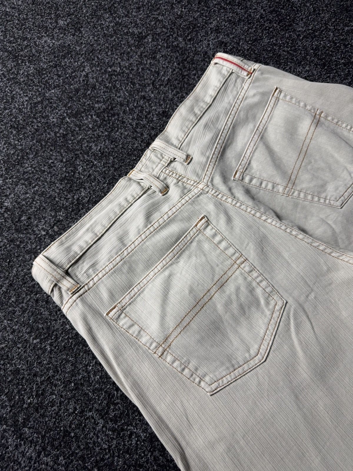 Hugo Boss Luxury 90s Retro Y2K Vintage HUGO BOSS Ivory Jeans Straight Size US 34 / EU 50 - 15 Thumbnail