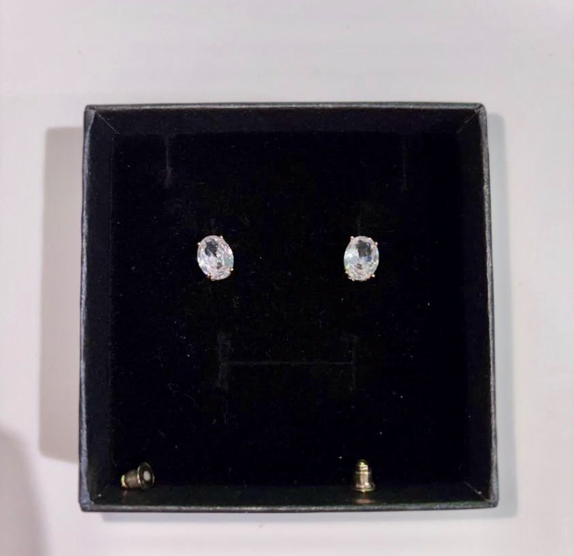 Other 1CT Gold Oval Moissanite Earrings Size ONE SIZE - 2 Thumbnail