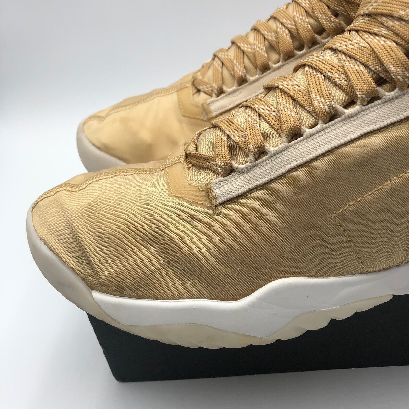 Jordan Brand Size 11.5 - Jordan Proto React Light Cream Size US 11.5 / EU 44-45 - 9 Thumbnail