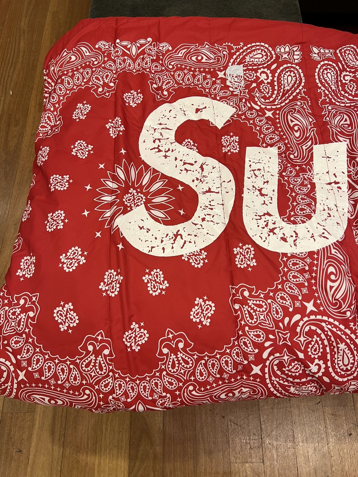 Supreme × The North Face Supreme The North Face Red Bandana Sleeping Bag Paisley Size ONE SIZE - 2 Thumbnail