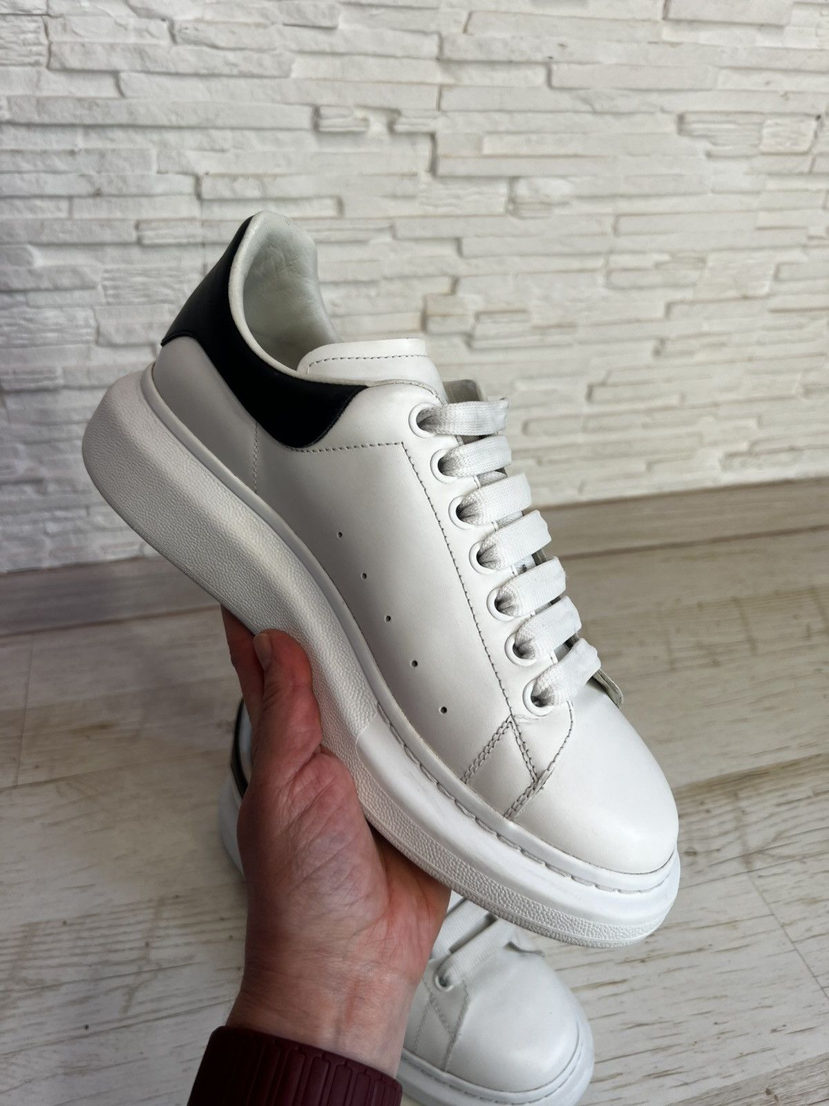 Alexander McQueen Alexander McQueen Leather Sneakers EU 41.5 (27cm) Size US 8.5 / EU 41-42 - 11 Thumbnail