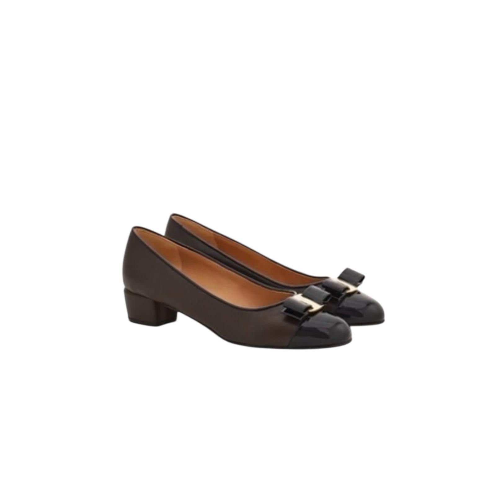 Salvatore Ferragamo Ferragamo Vara B Scarpa Pump Size US 7.5 / IT 37.5 - 2 Thumbnail